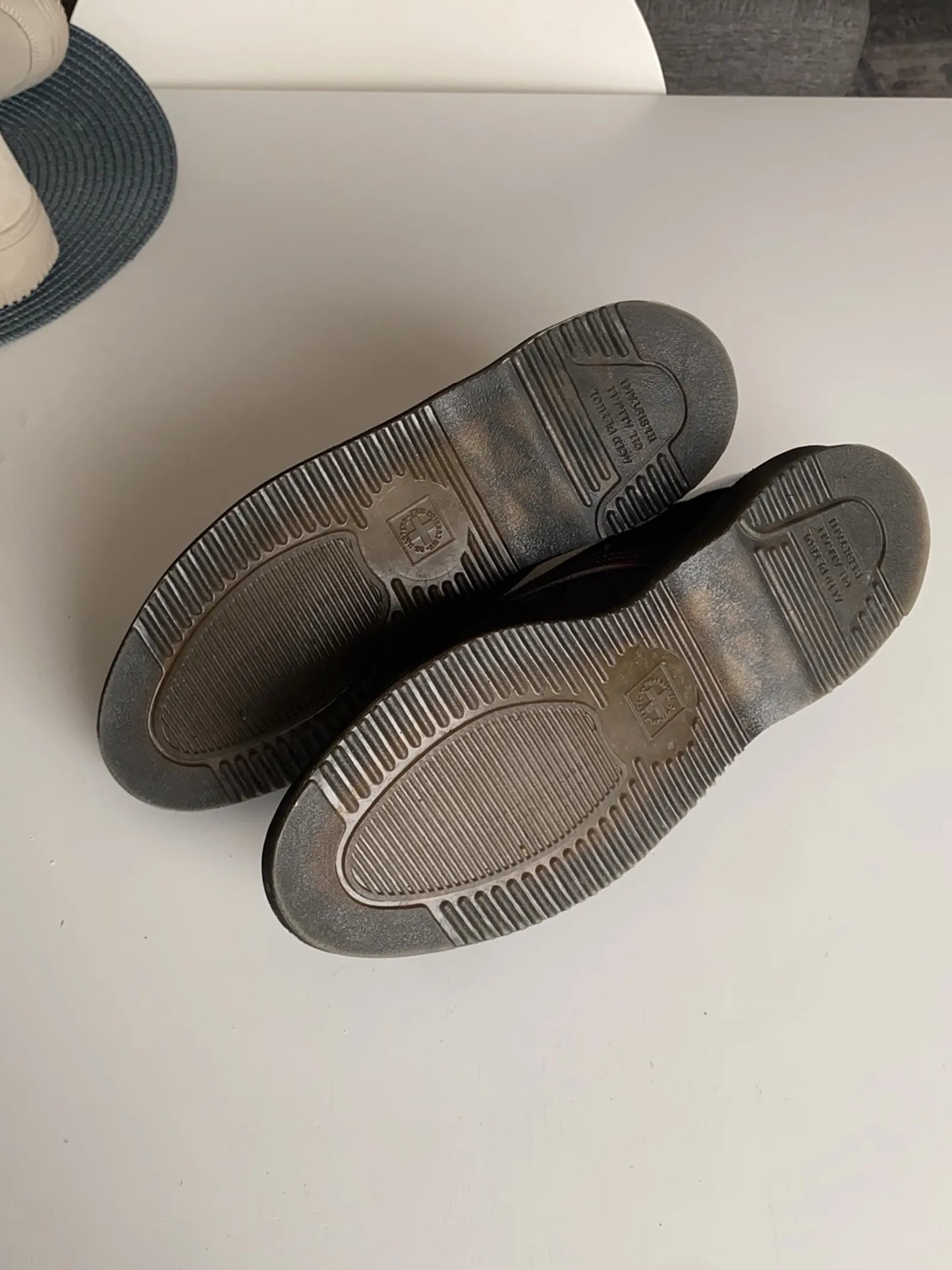 Dr. Martens Pandora-skinnskor