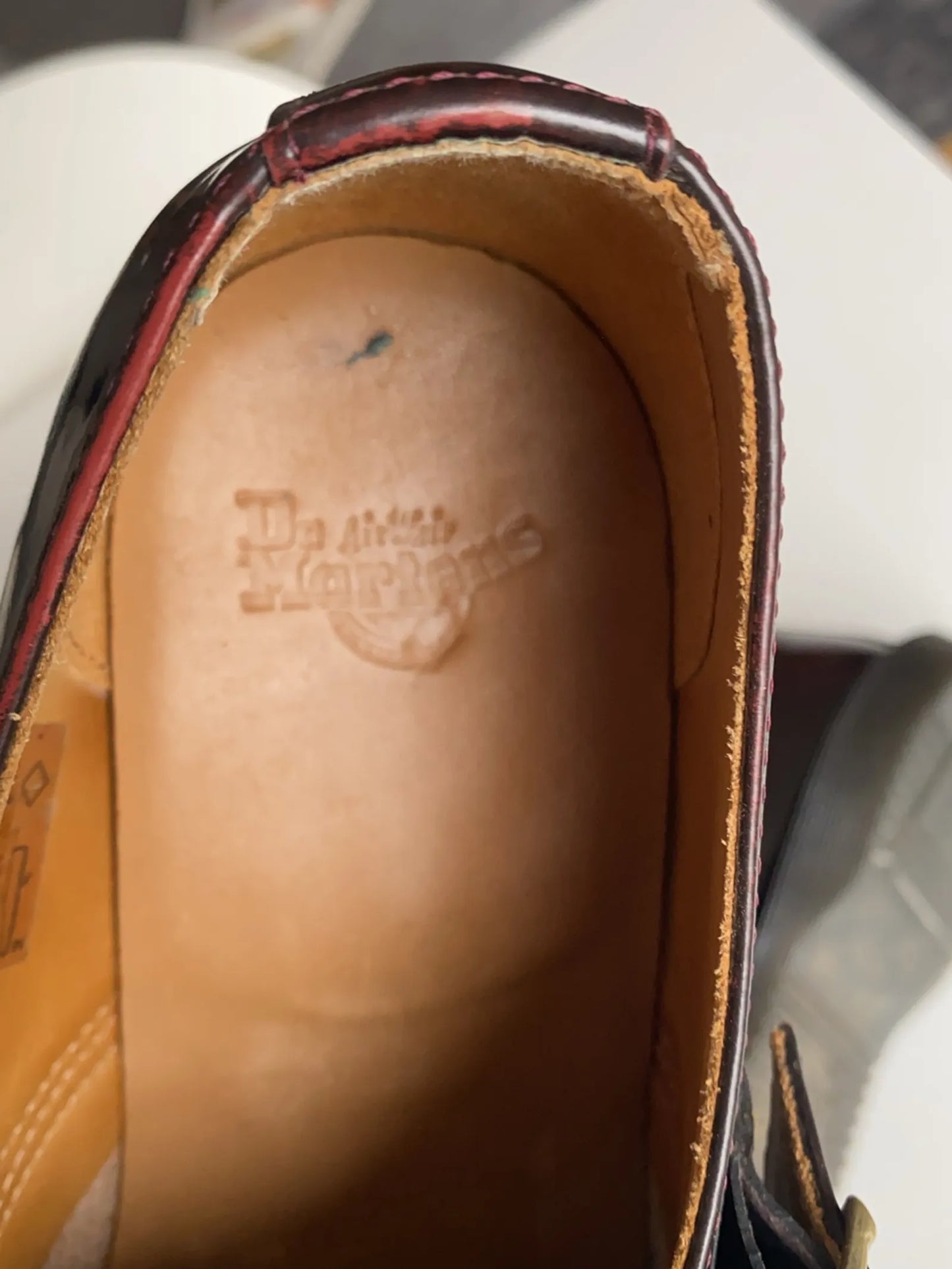 Dr. Martens Pandora-skinnskor