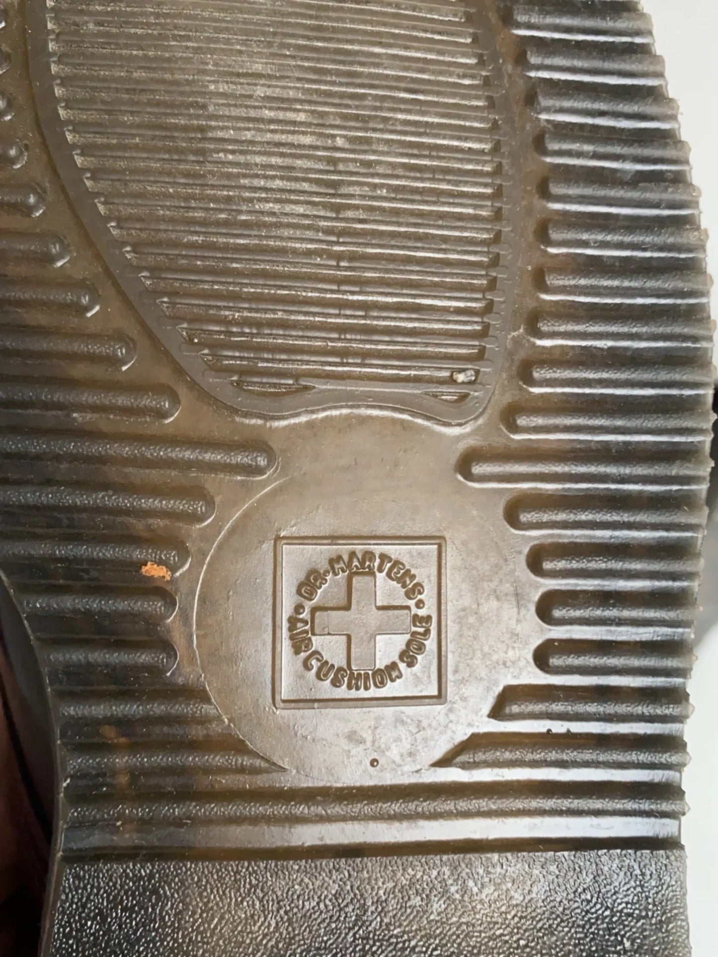 Dr. Martens Pandora-skinnskor