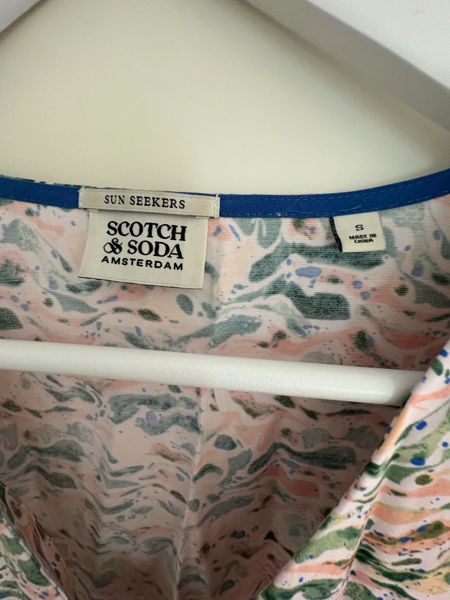 Scotch & Soda-blus