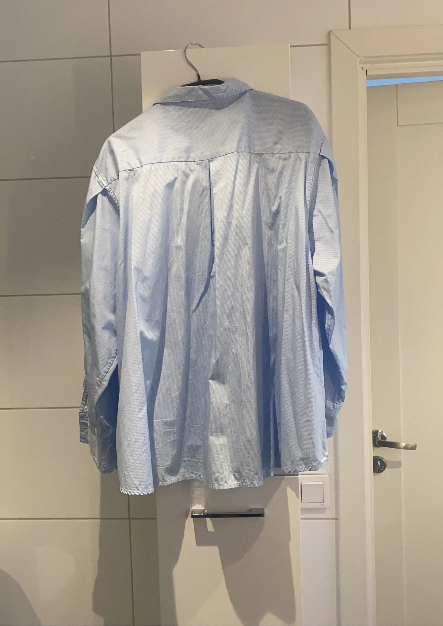 Stylein Jeanne-skjorta NWOT