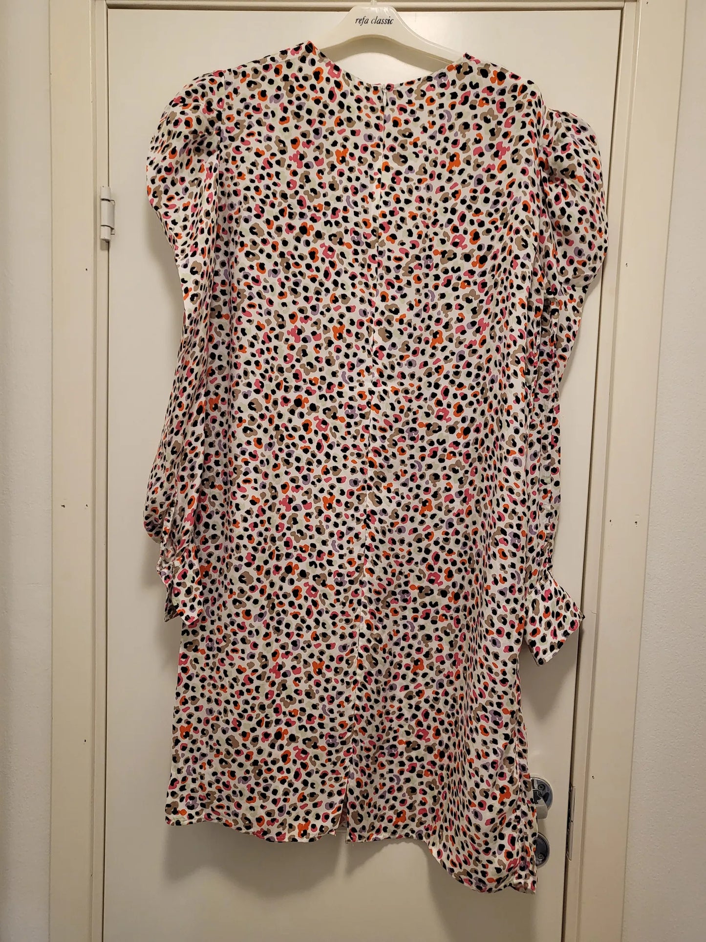 Arket Puff Sleeve-klänning