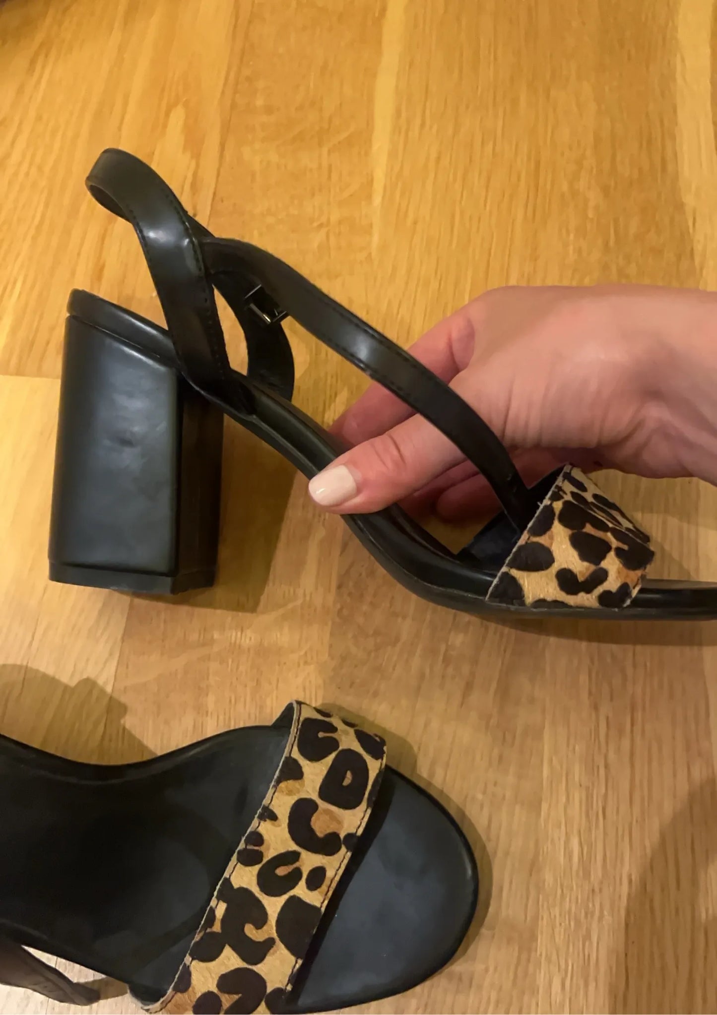 Alma EN Pena N/a Heels