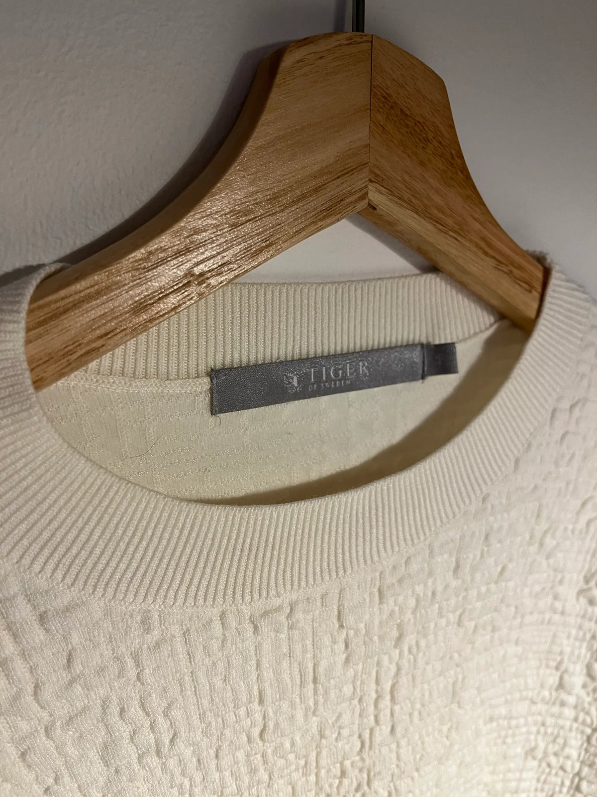 Tiger of Sweden-tröja NWOT