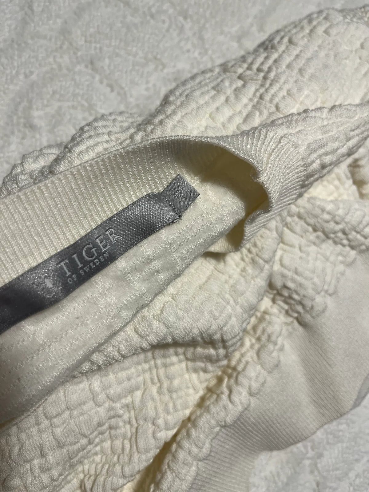 Tiger of Sweden-tröja NWOT