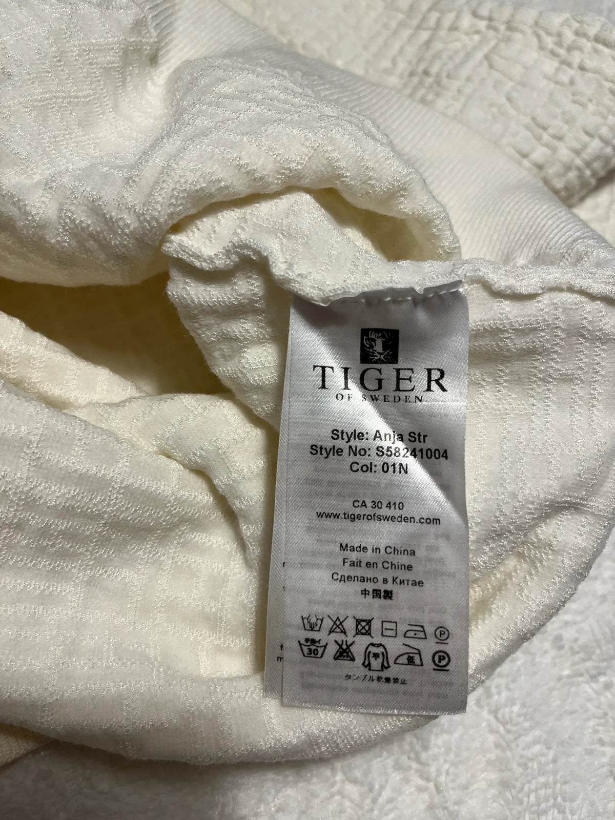Tiger of Sweden-tröja NWOT