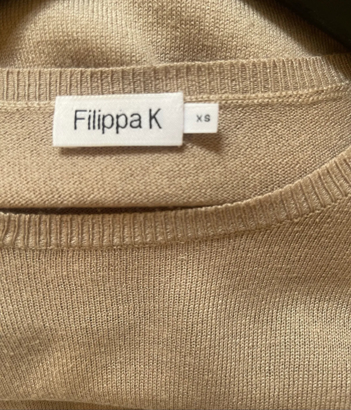 Filippa K-sidentröja