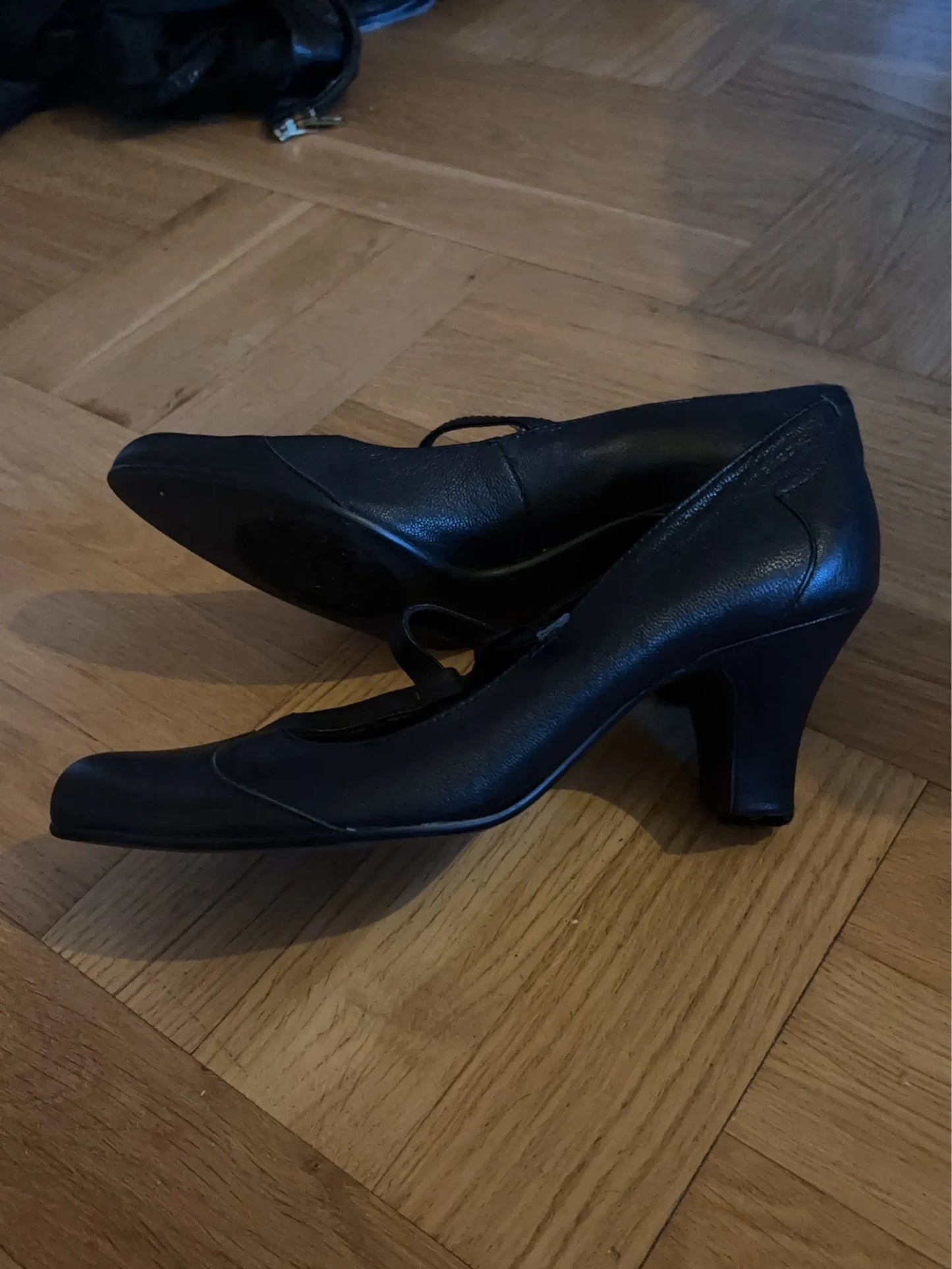 Vagabond Heels