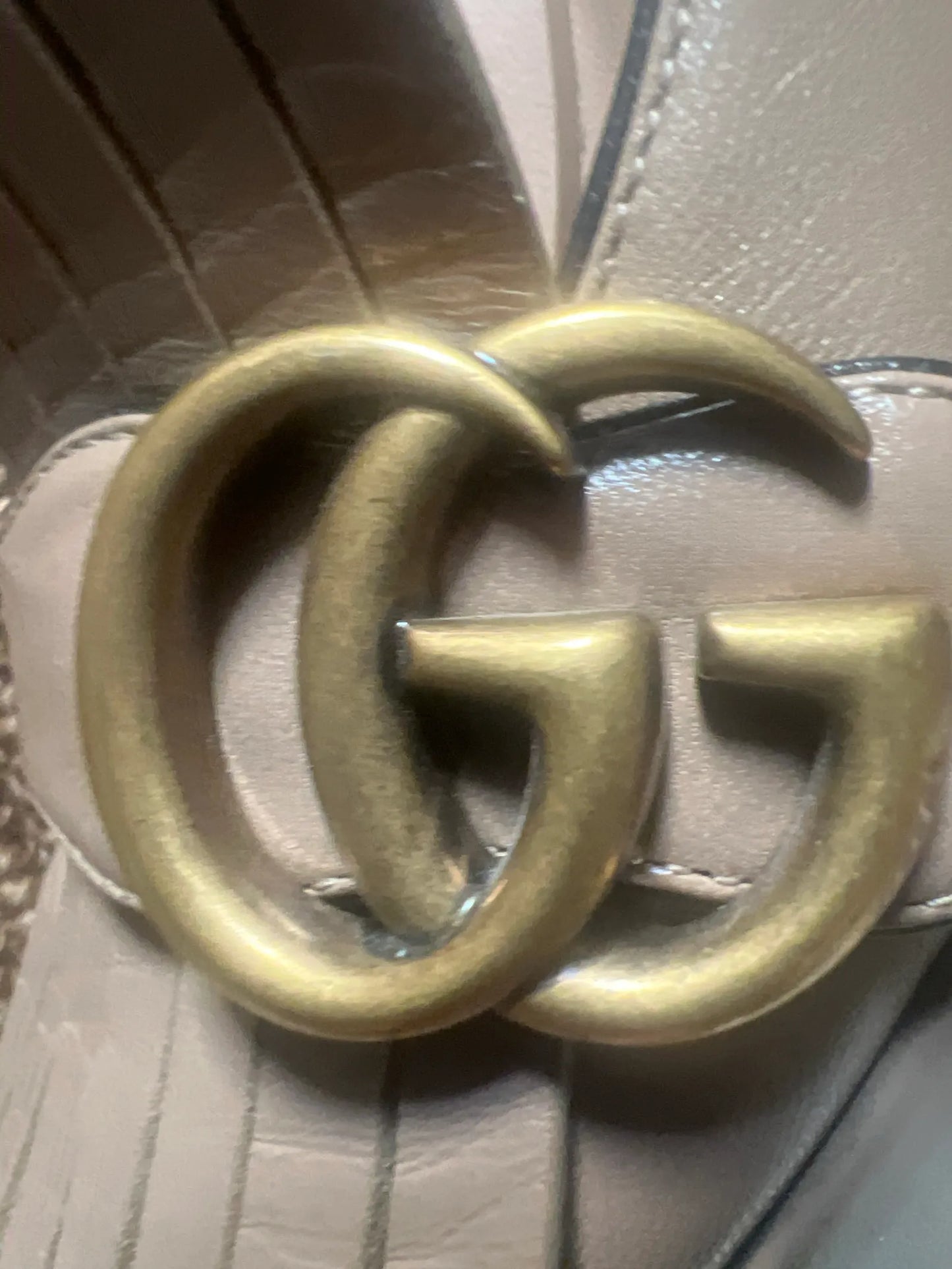 Gucci Marmont-skinnklackar