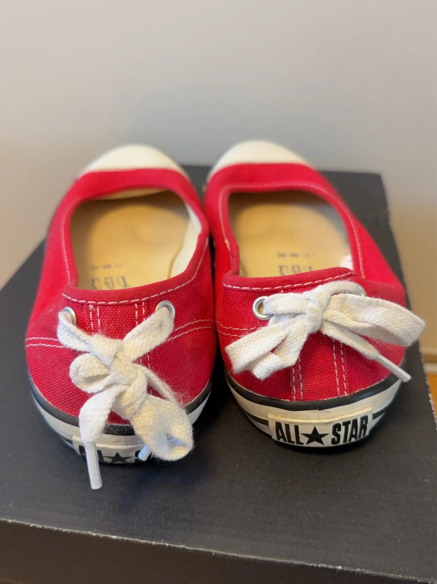 Converse Ballet flats