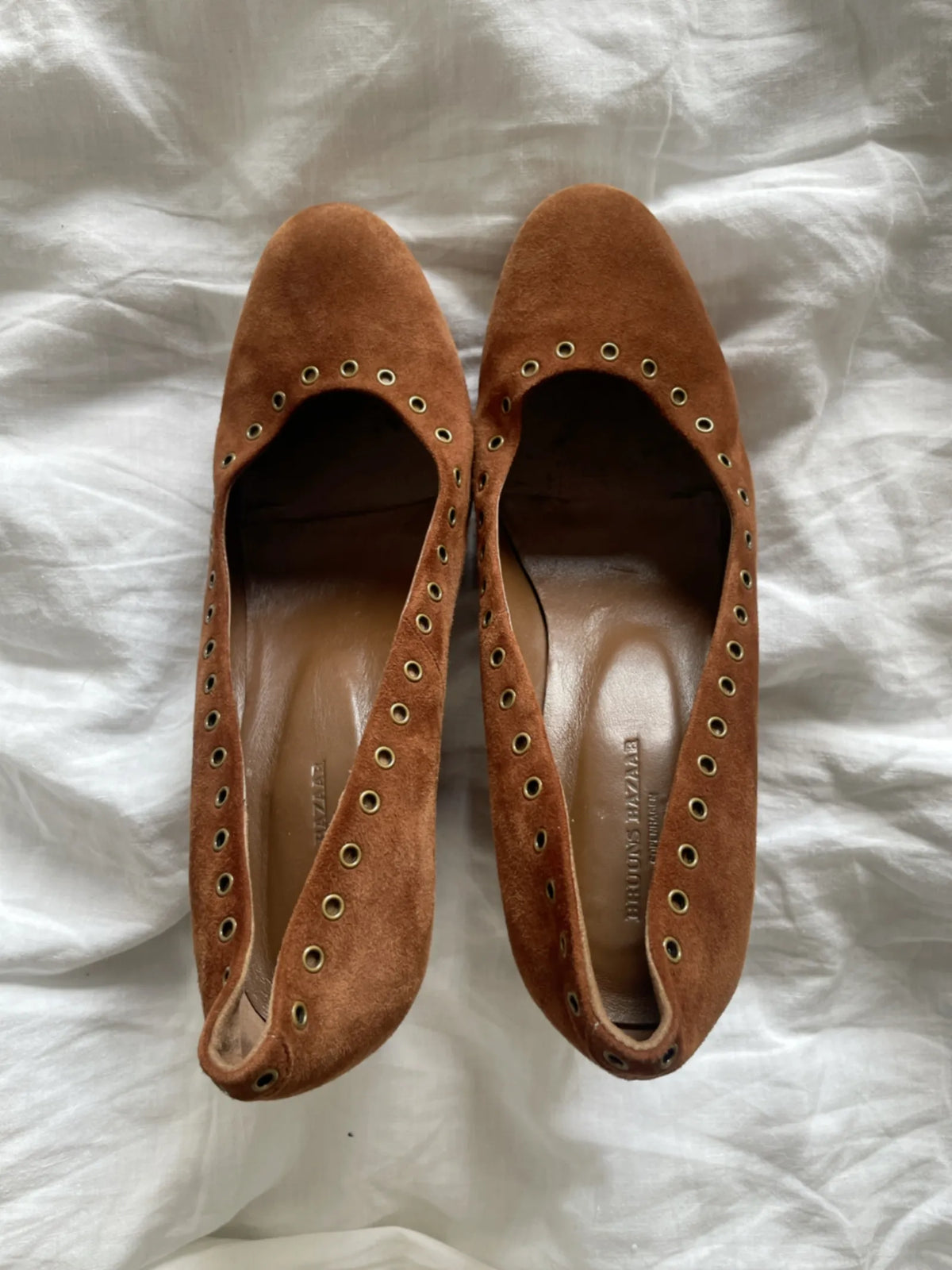 Bruuns Bazaar Heels