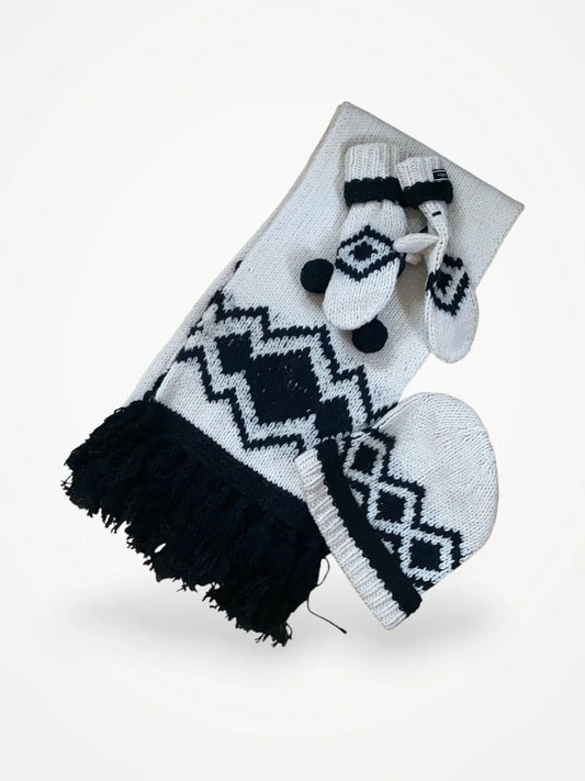 By Malene Birger Scarf