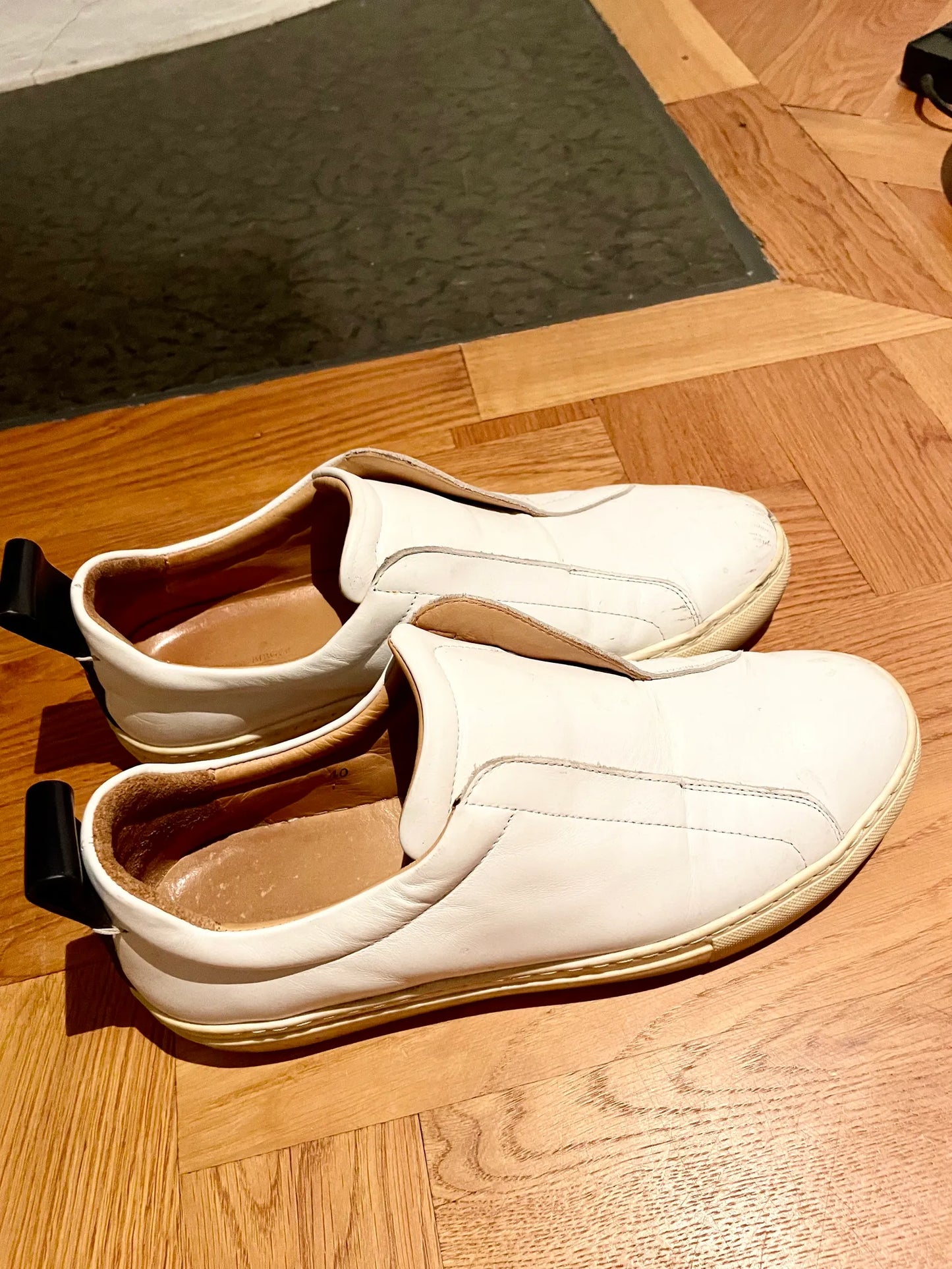 By Malene Birger-skinnsneakers