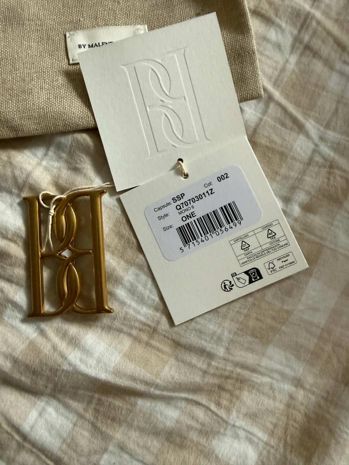 By Malene Birger Large-brosch NWT