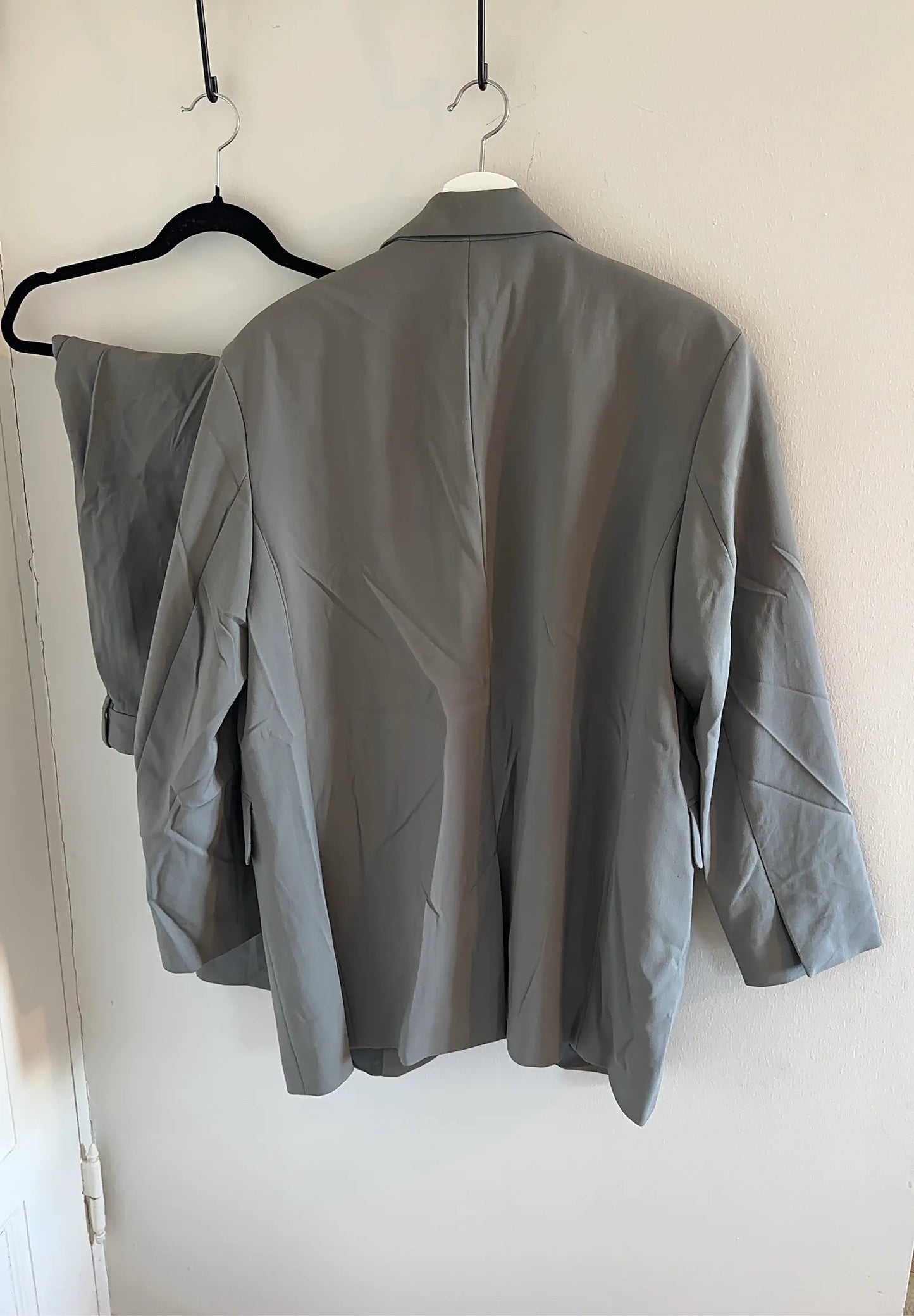 Arket Suit