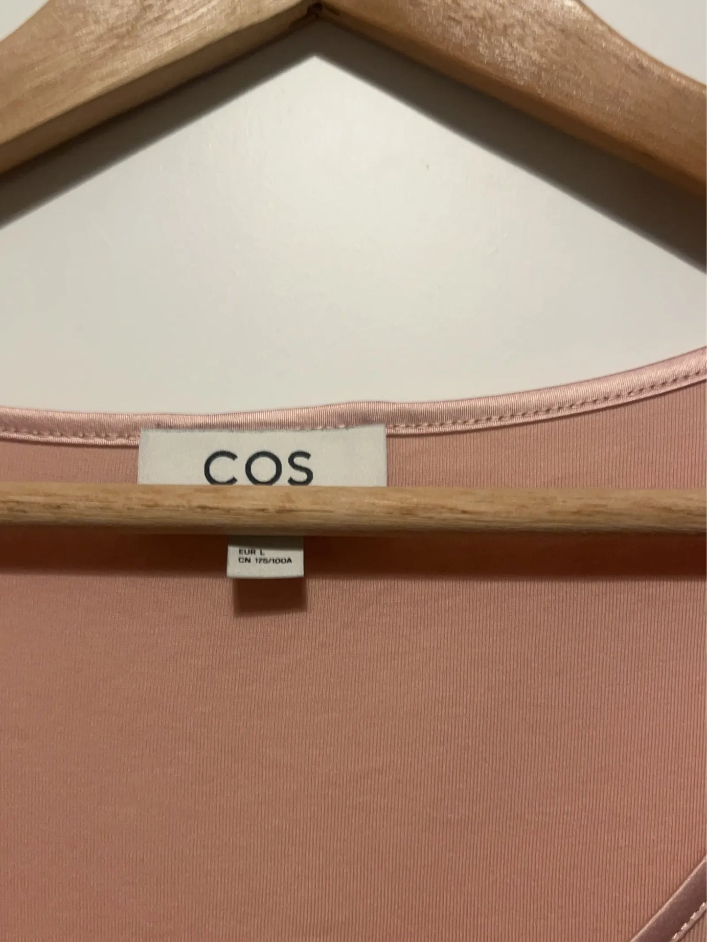 Cos-t-shirt