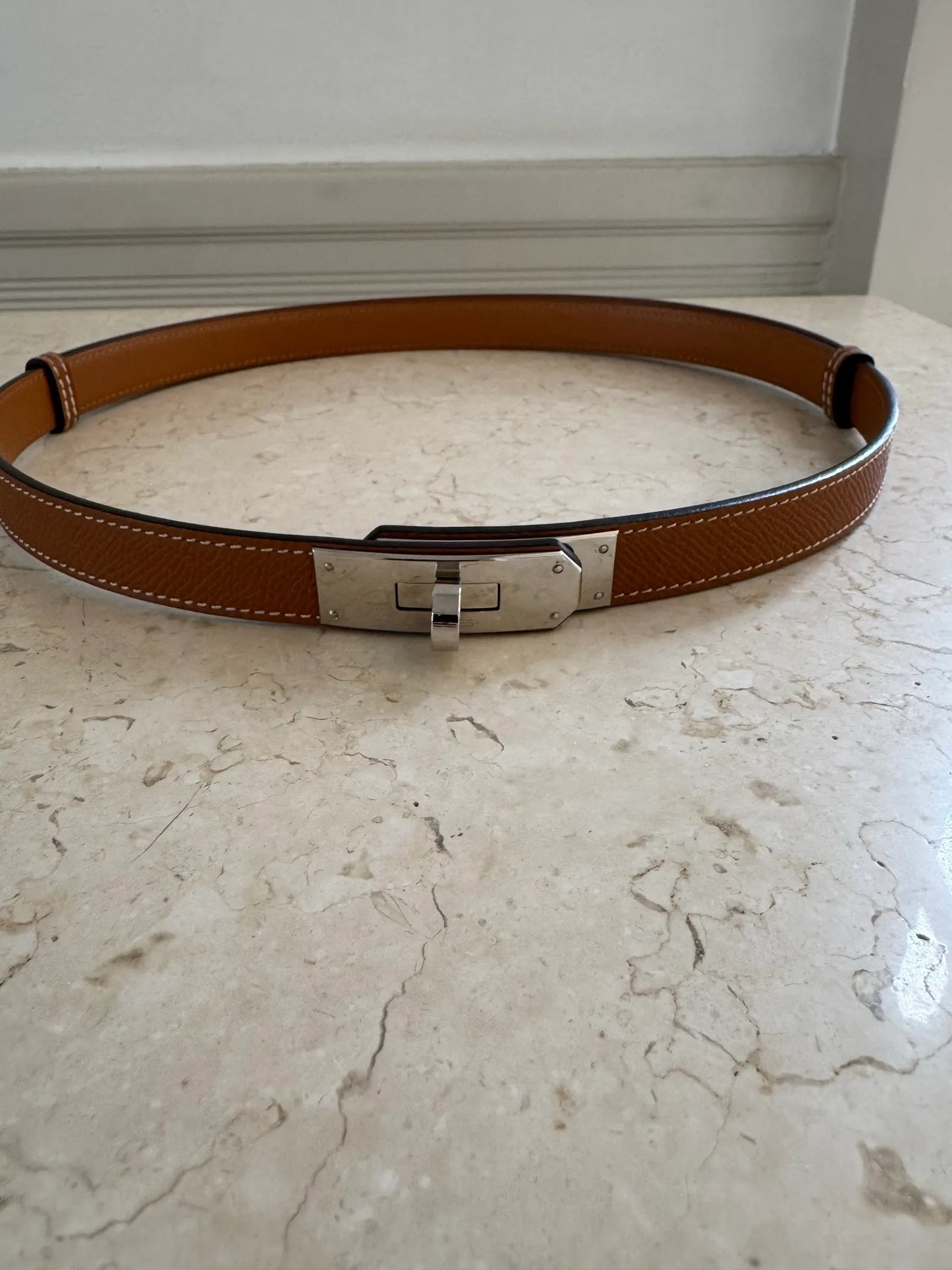 Hermès Kelly Belt-skinnbälte