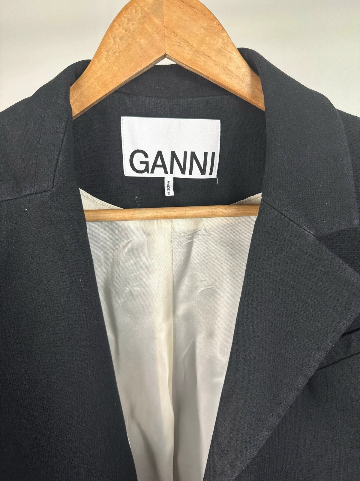 Ganni-kavaj