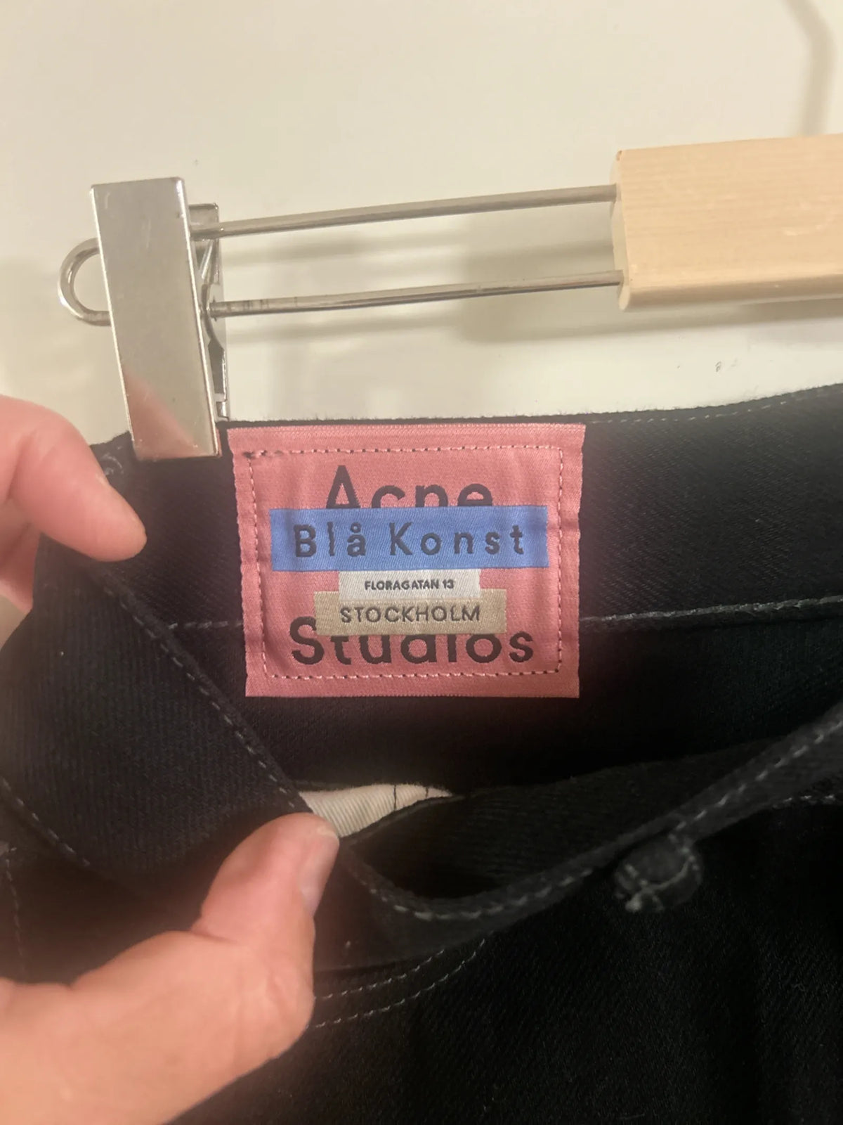 Acne Studios-jeans NWOT