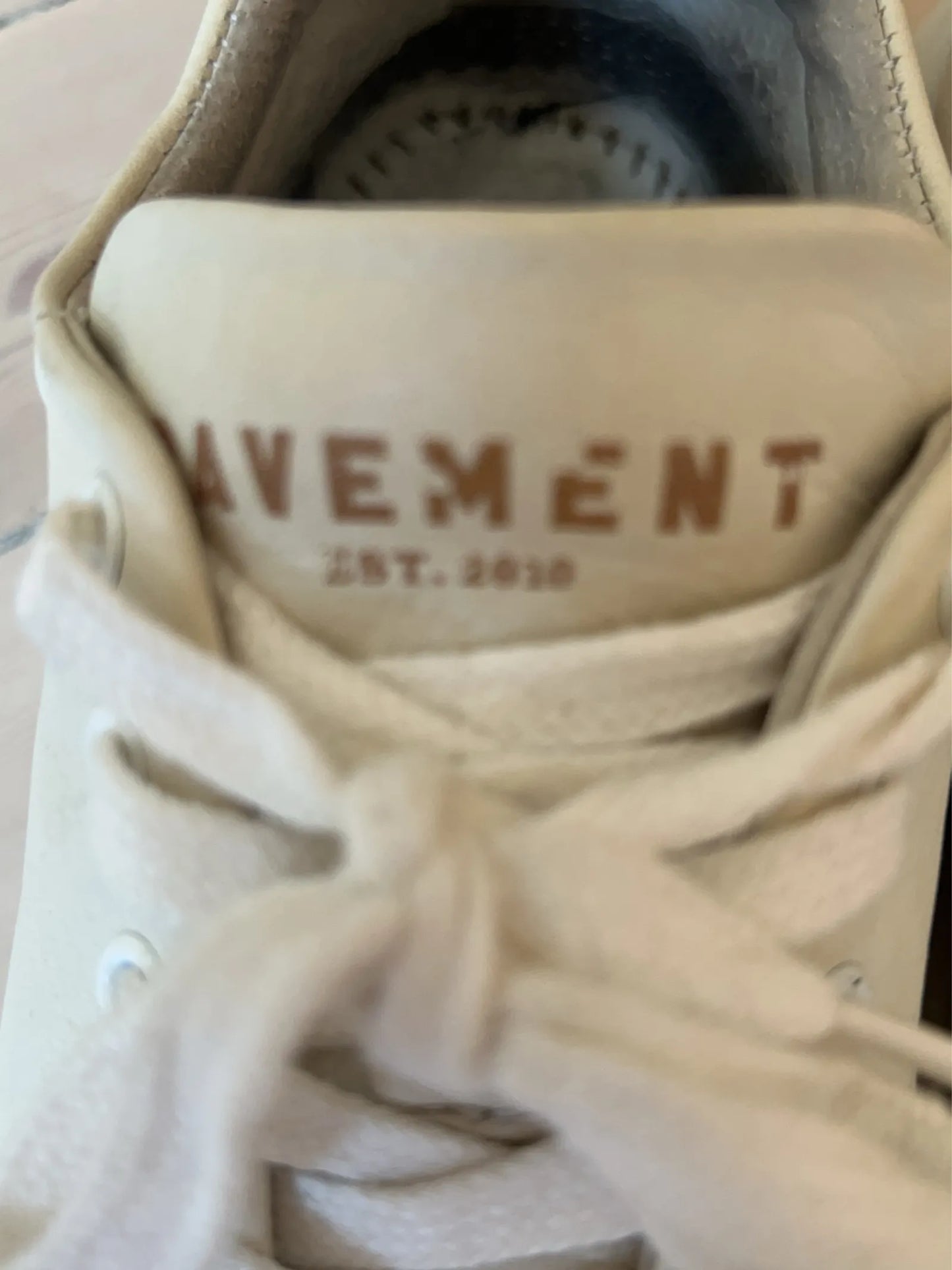 Pavement-skinnsneakers