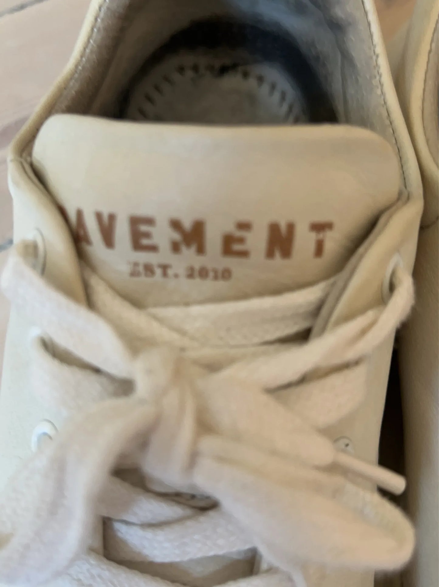 Pavement-skinnsneakers