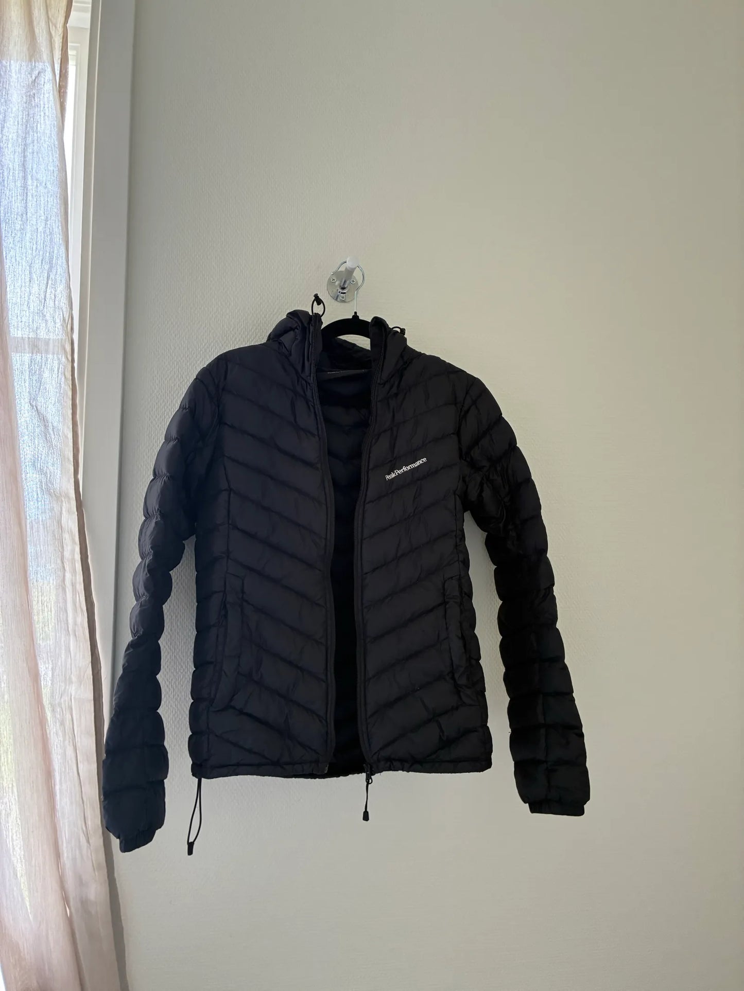 Peak Performance Puffer jacket