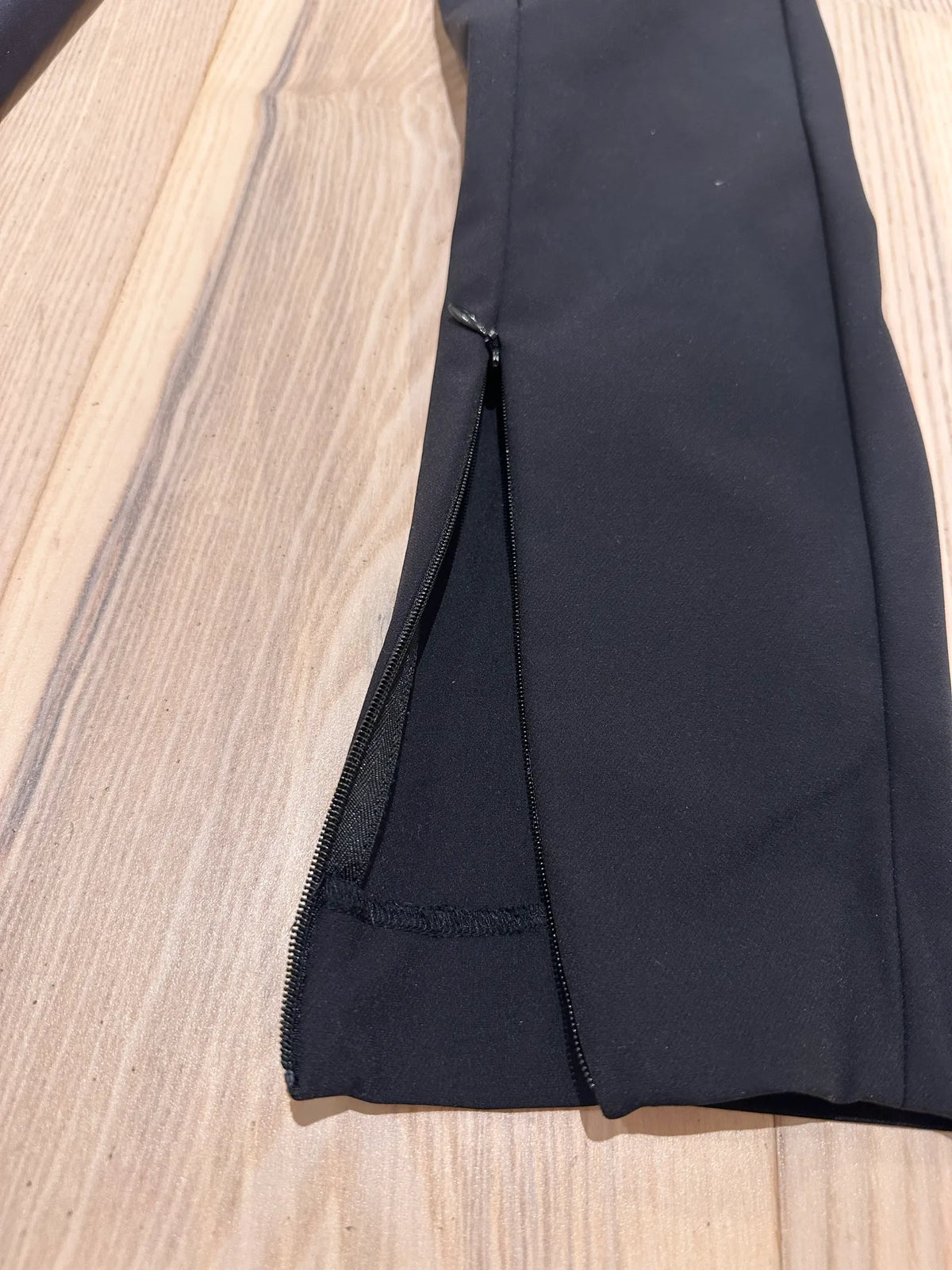 By Malene Birger Adanis-kostymbyxor