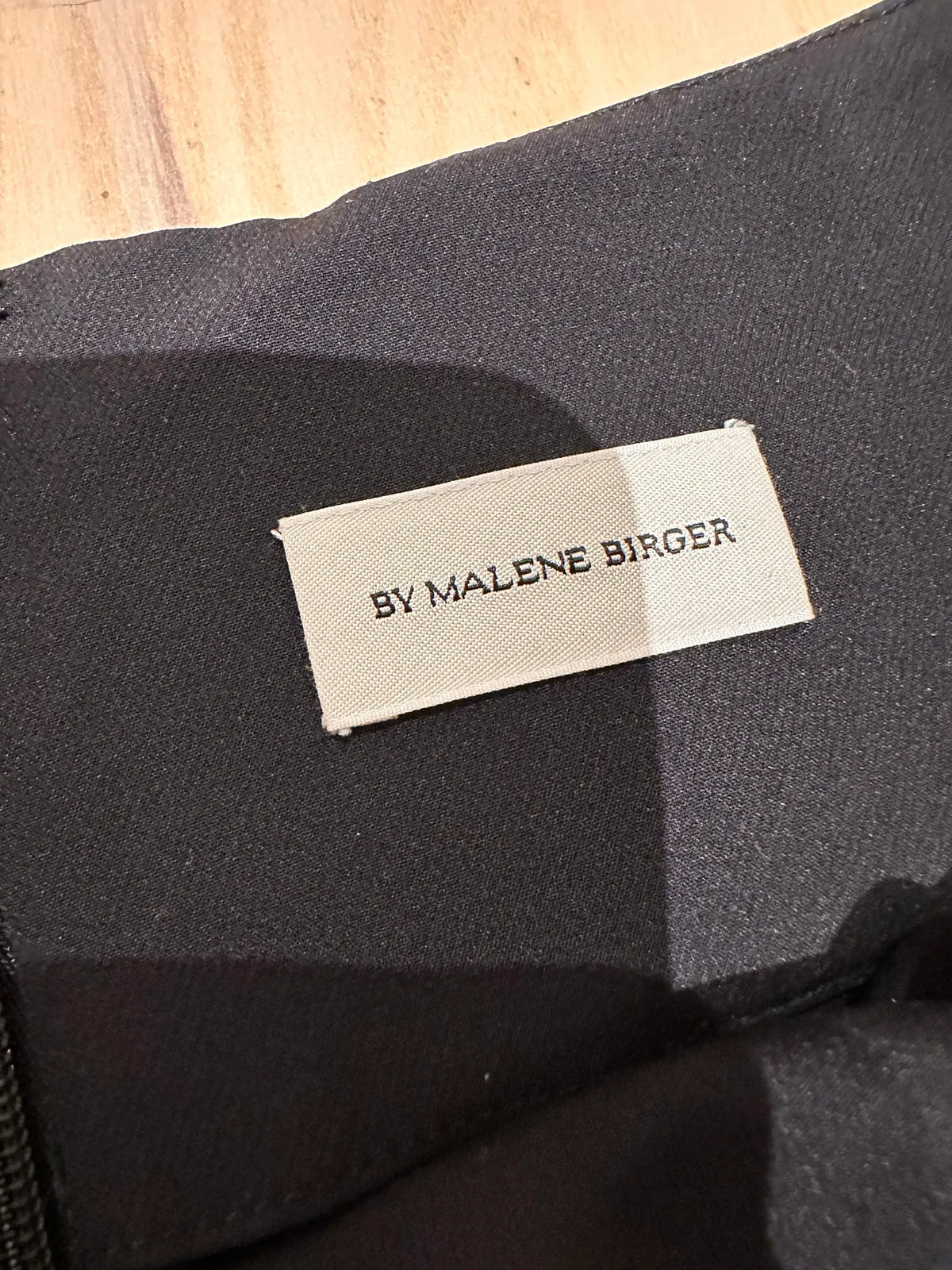 By Malene Birger Adanis-kostymbyxor