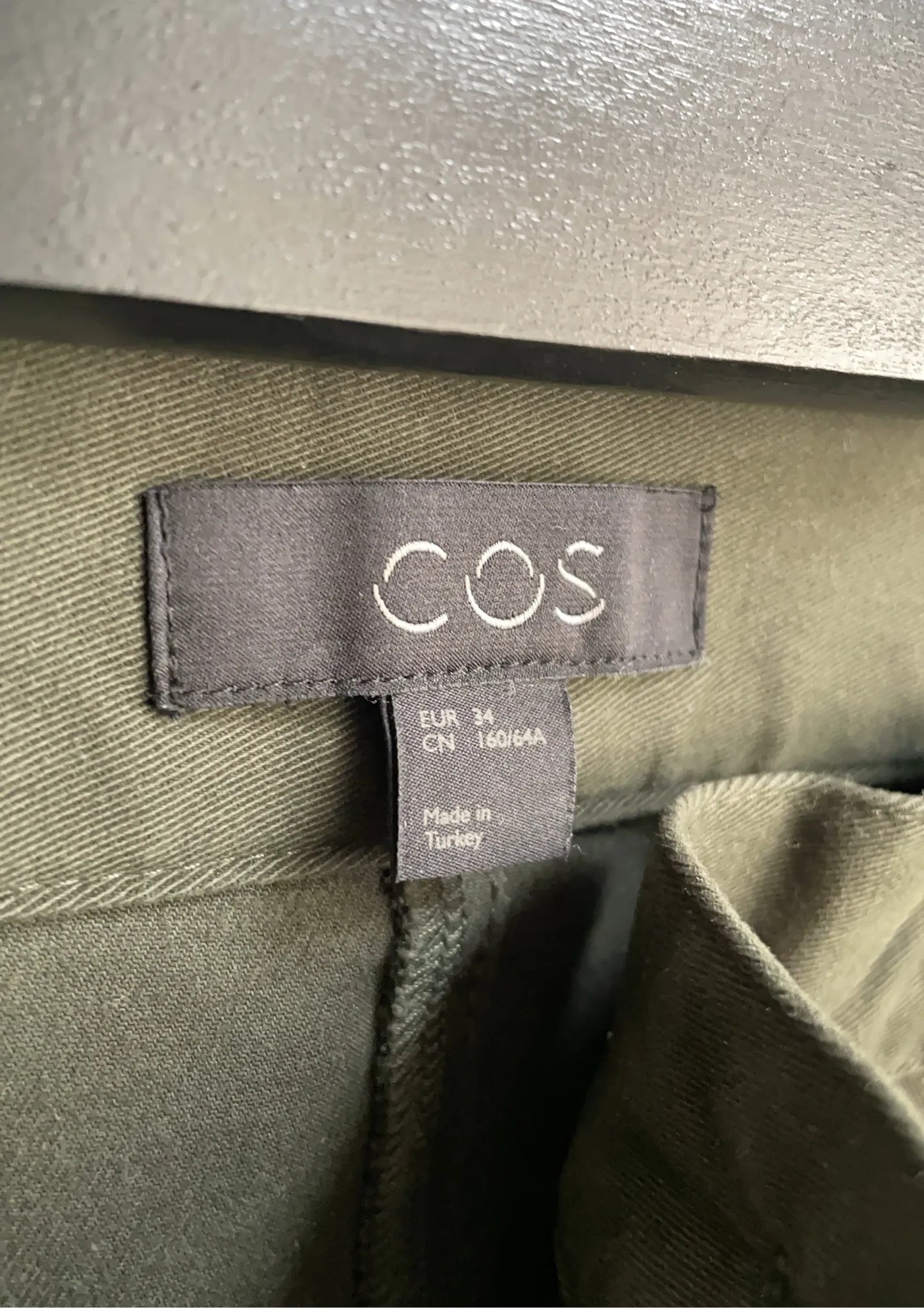 Cos-byxor