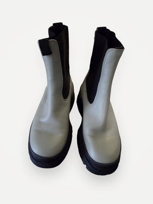 Arket Chunky Leather Boots