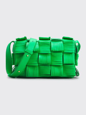 Bottega Veneta-skinnaxelremsväska