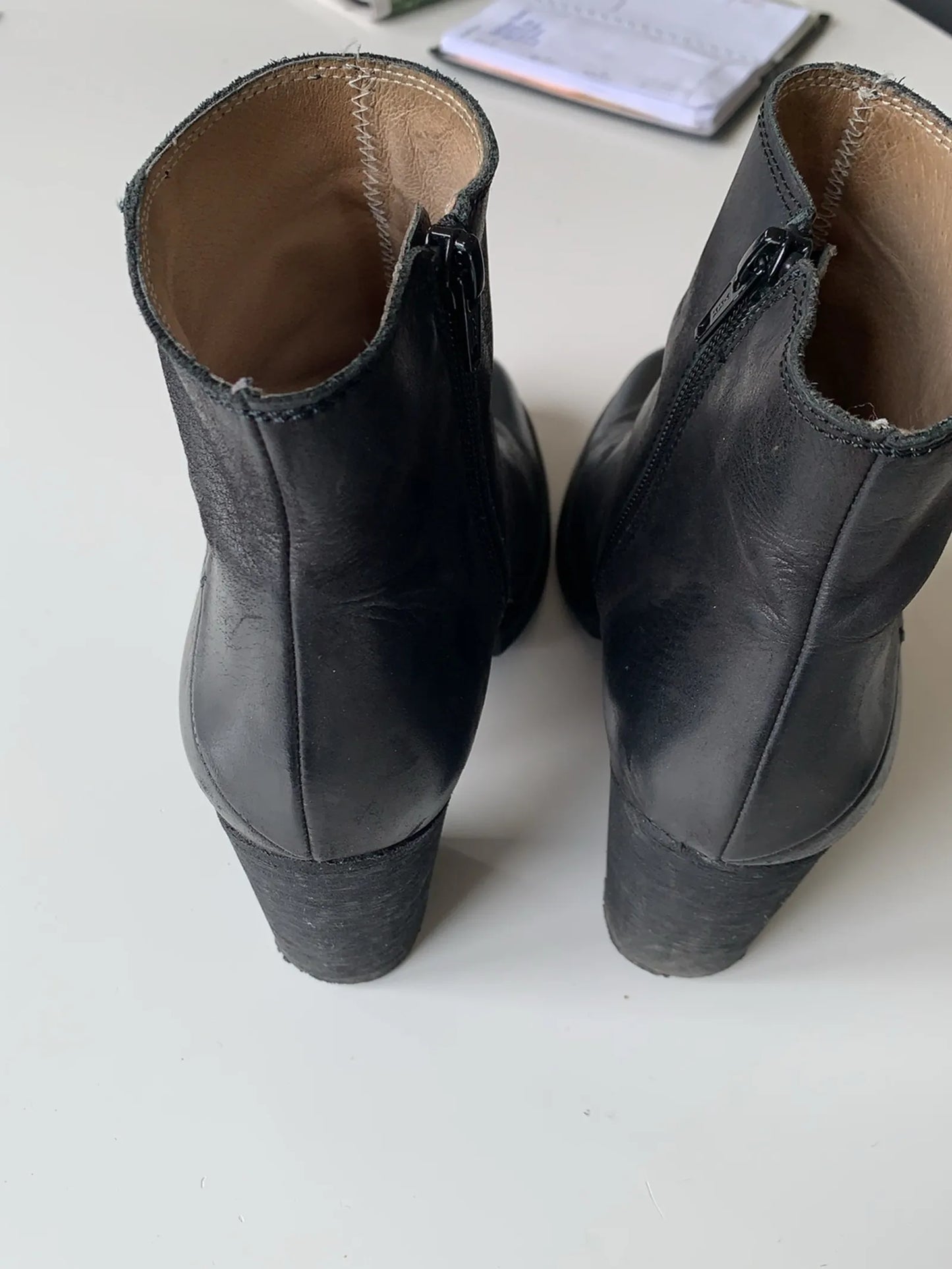 K.Cobler Boots