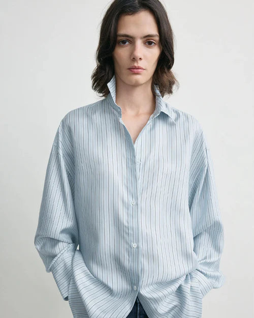 Toteme Oversized Striped-sidenskjorta NWT