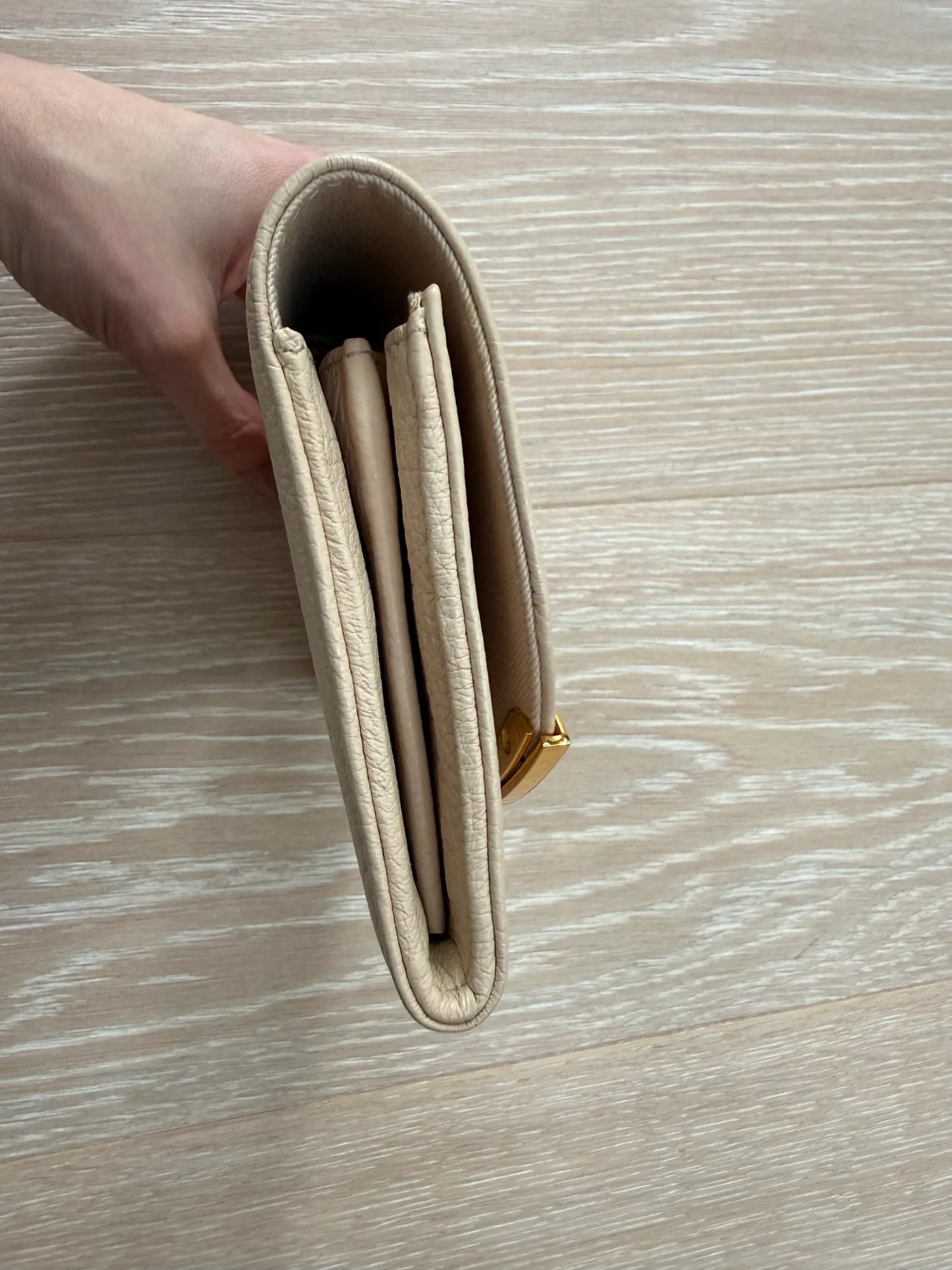 See by Chloé “lizzie” Long Wallet / Continental Wallet.-skinnplånbok