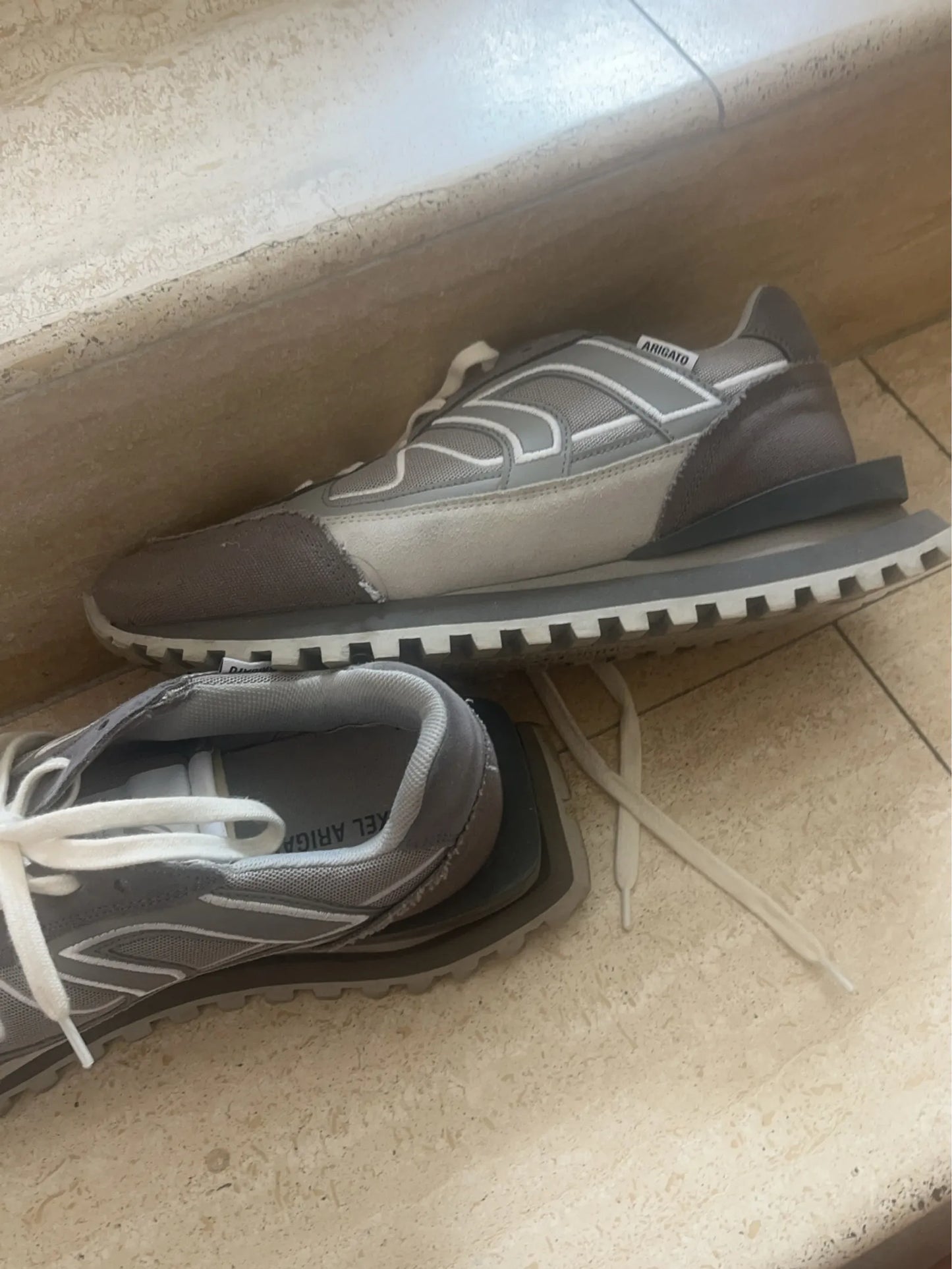 Axel Arigato Sneakers