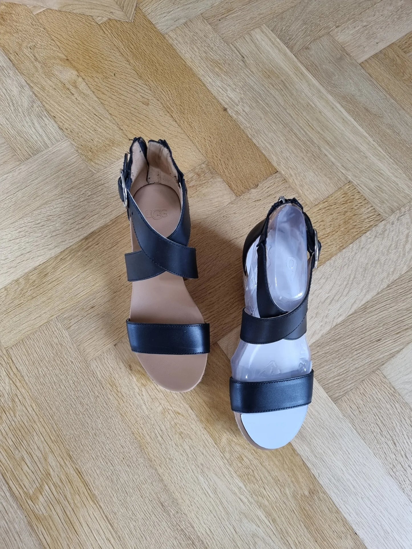 UGG Hylda Sandals