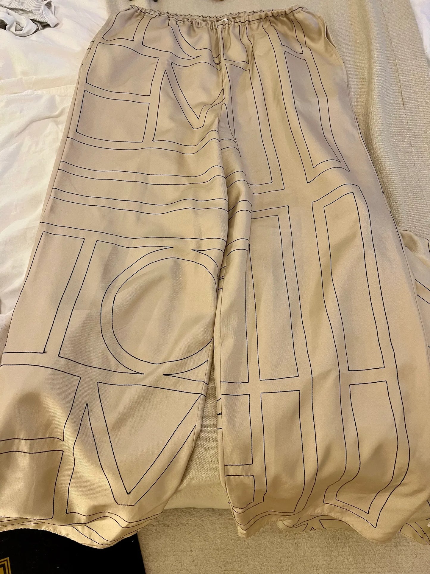 Toteme Monogram Silk Pj Bottoms Trousers