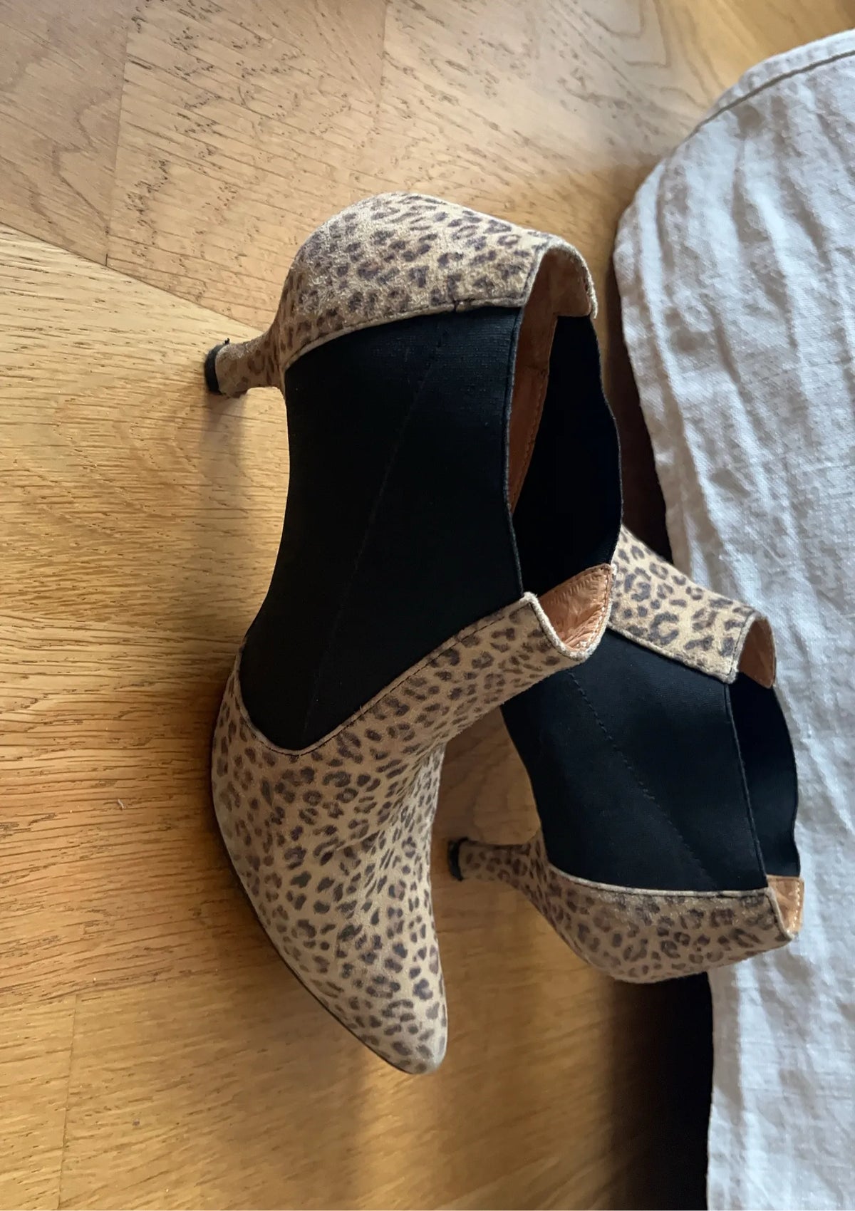 Ganni-skinnboots
