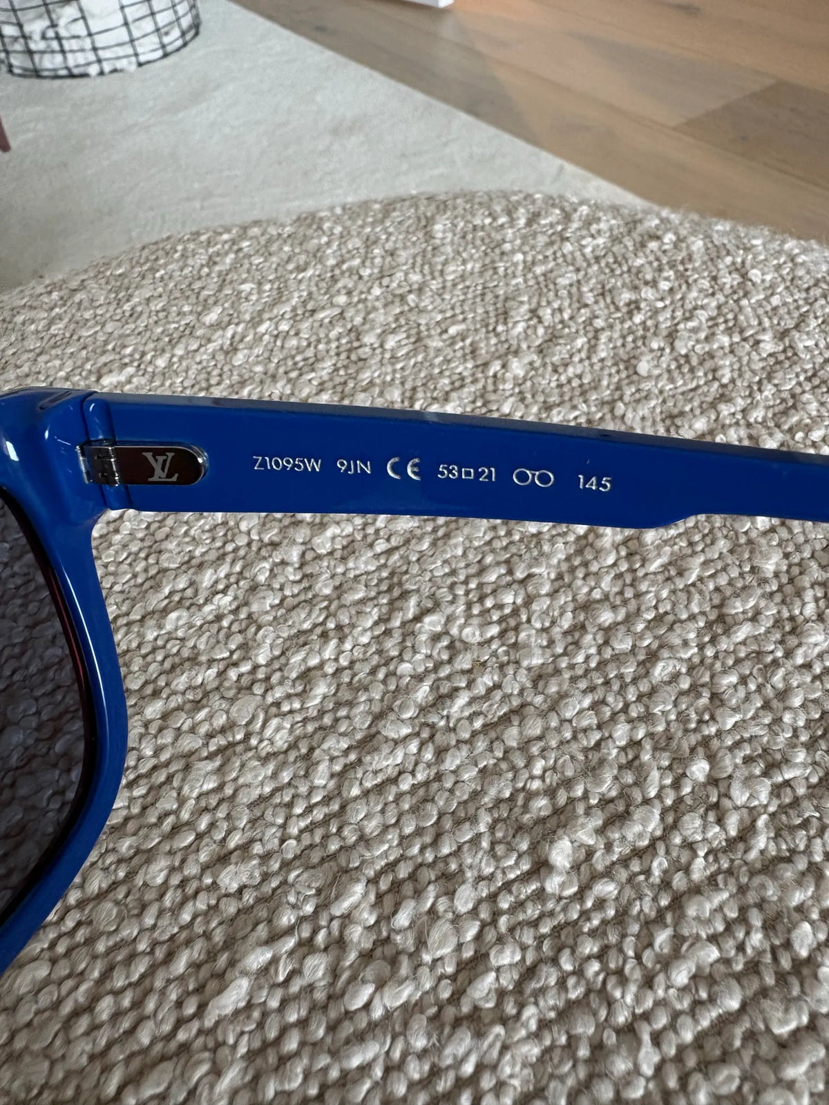 Louis Vuitton-solglasögon