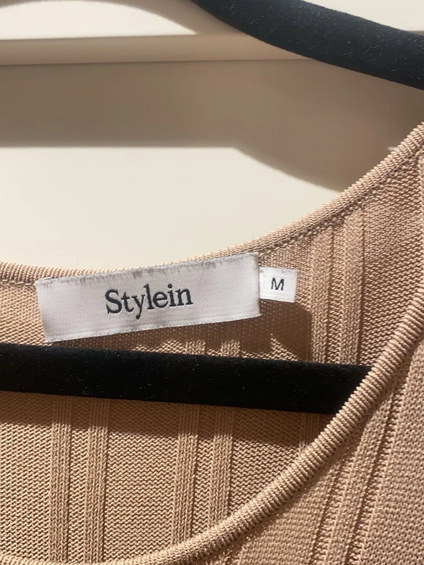 Stylein-klänning