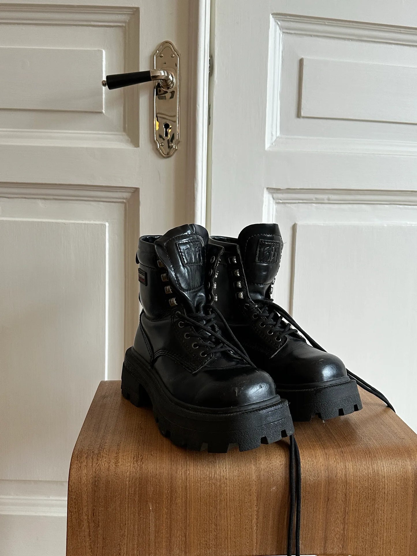 Eytys Michigan Leather Black-skinnboots