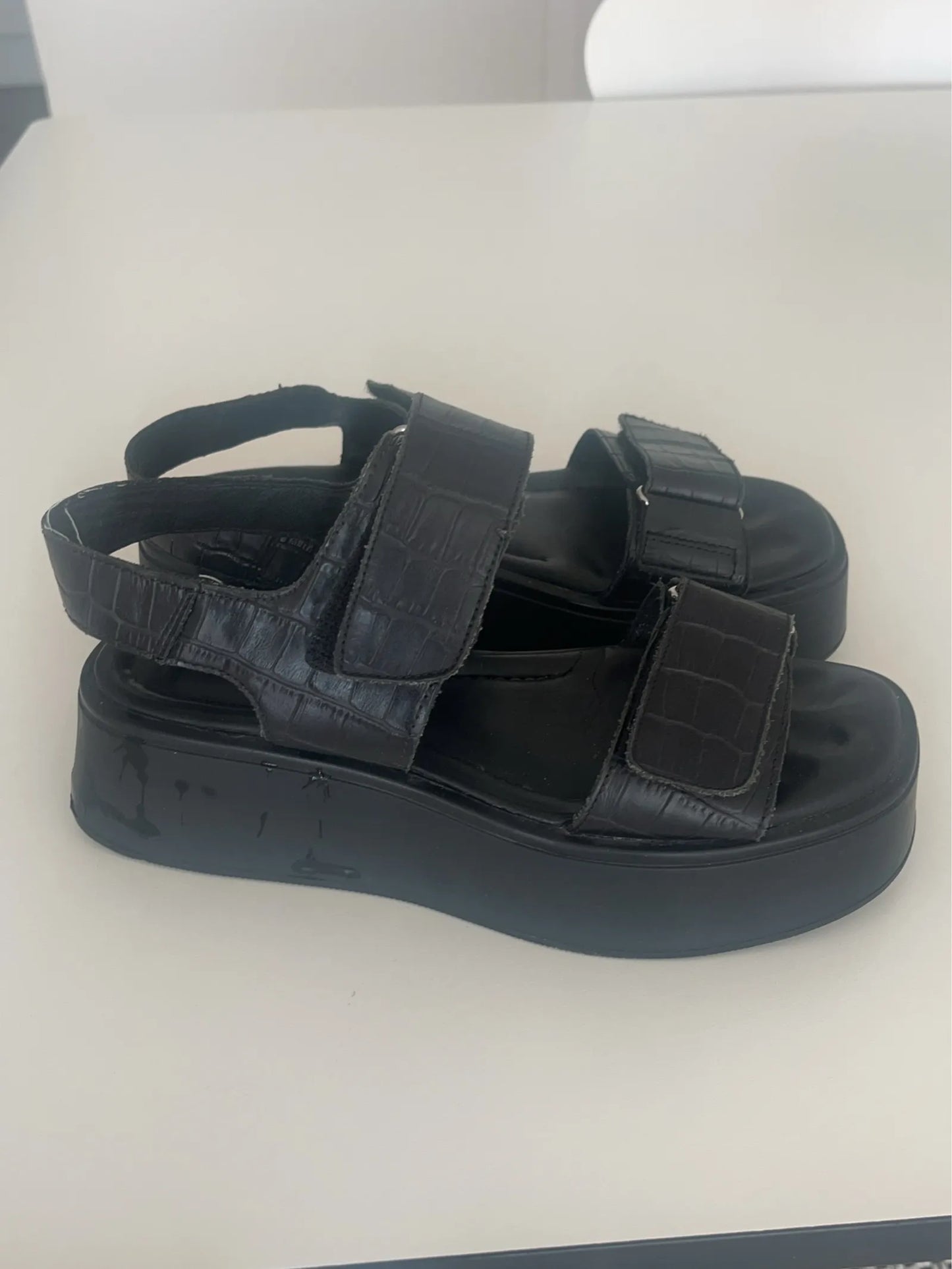 Vagabond Courtney Sandals