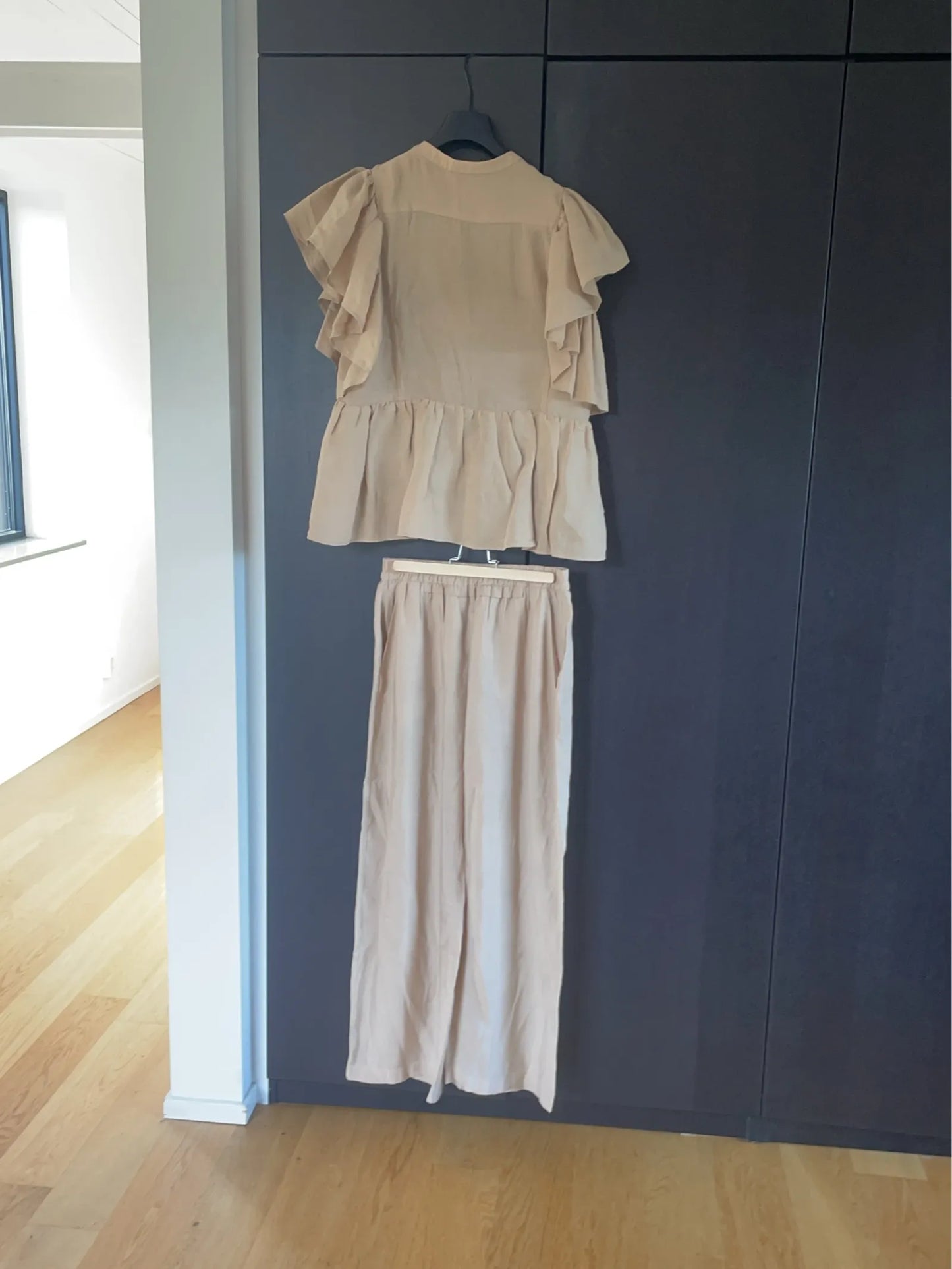 MUNTHE-set