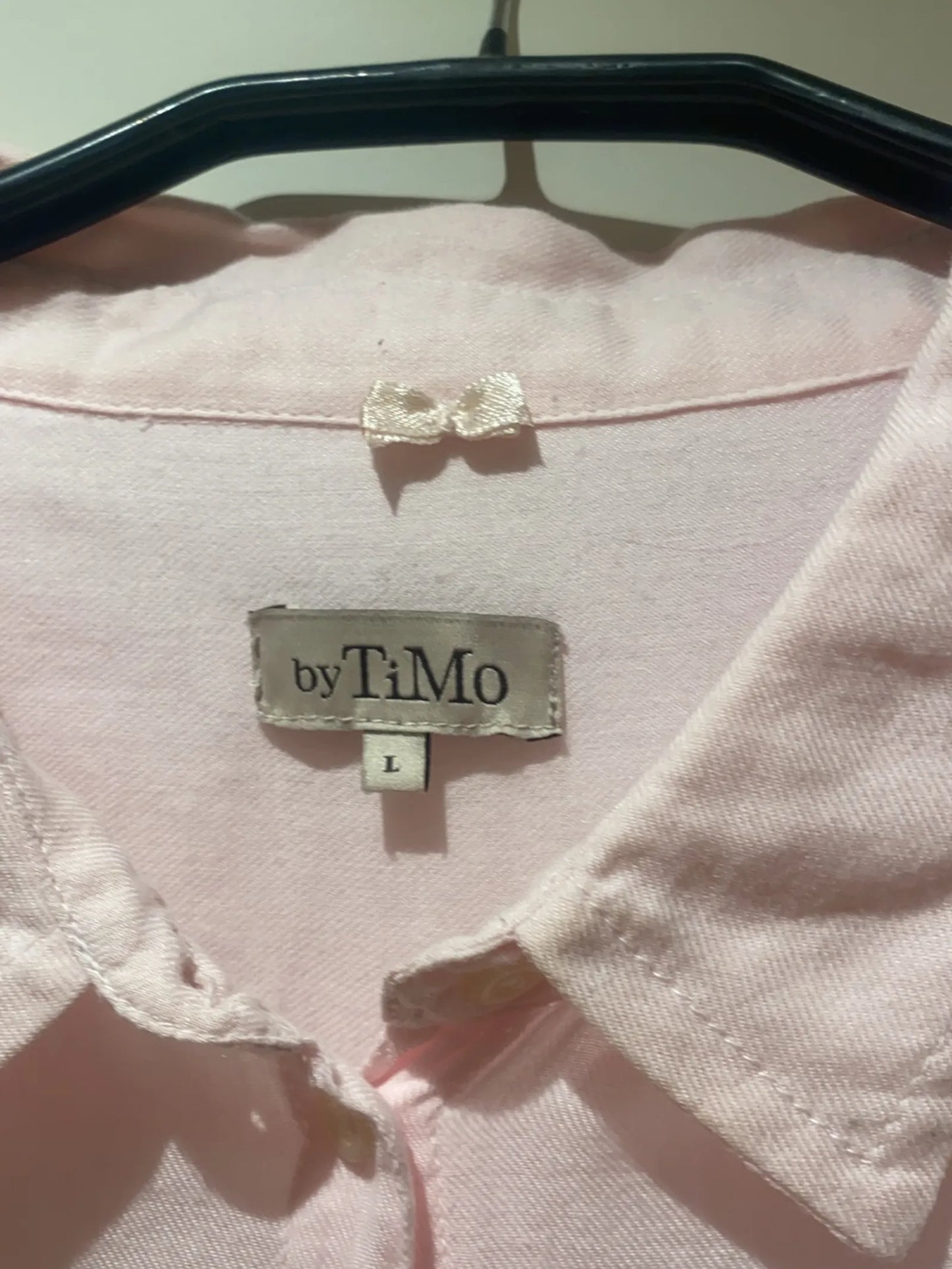 By Timo Shirt