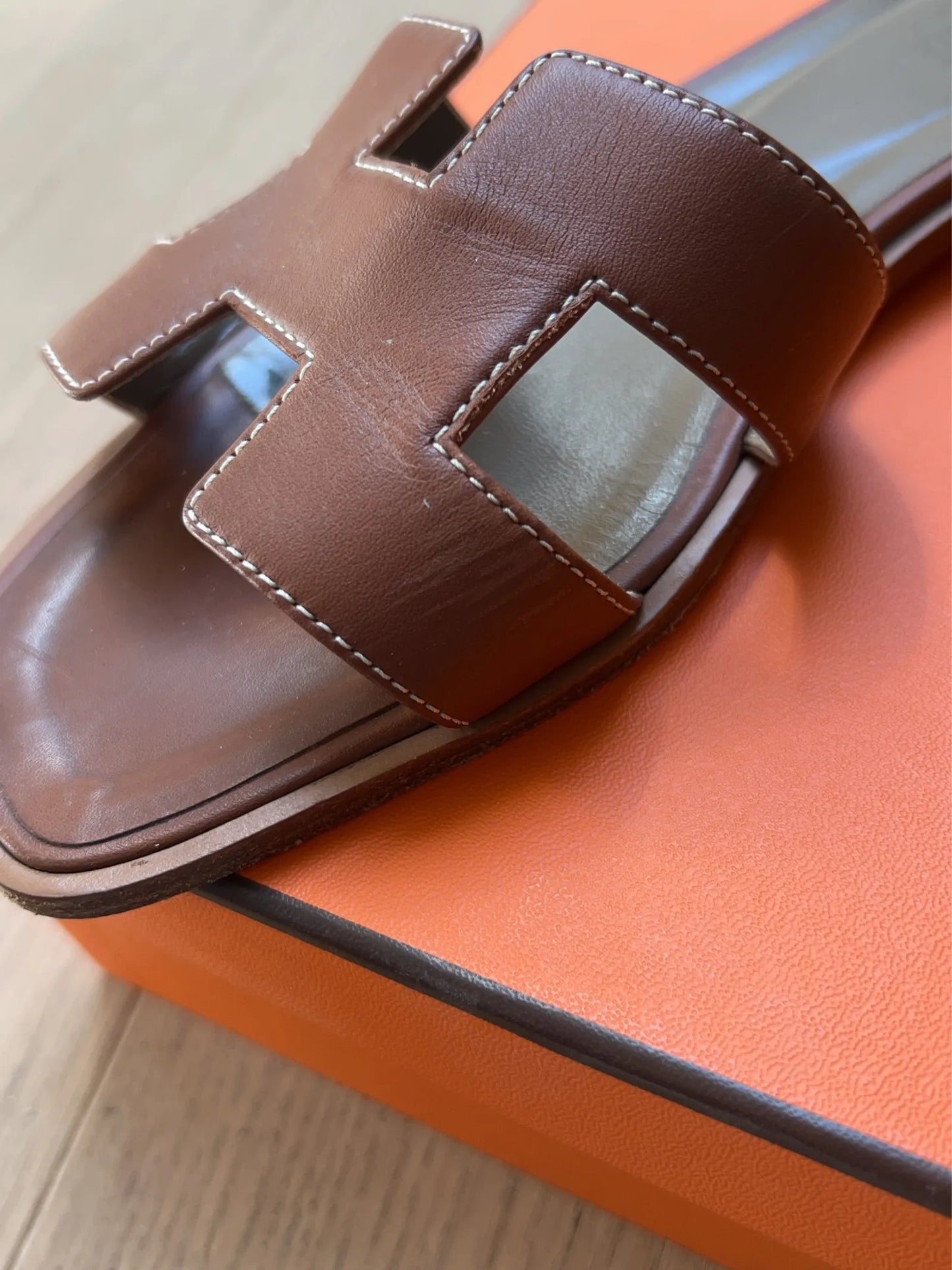 Hermès Oran-skinnsandaler