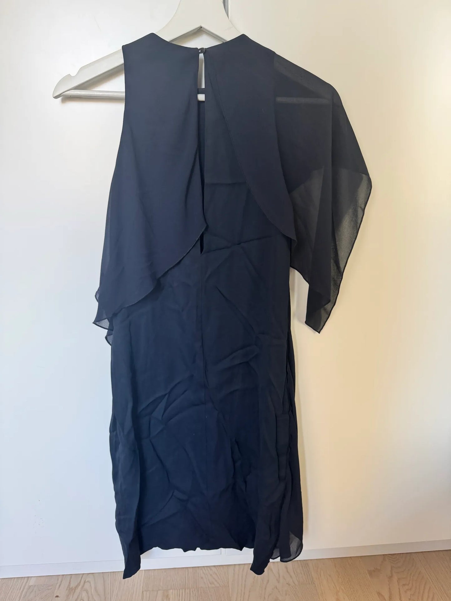 Ahlvar Gallery-klänning NWOT
