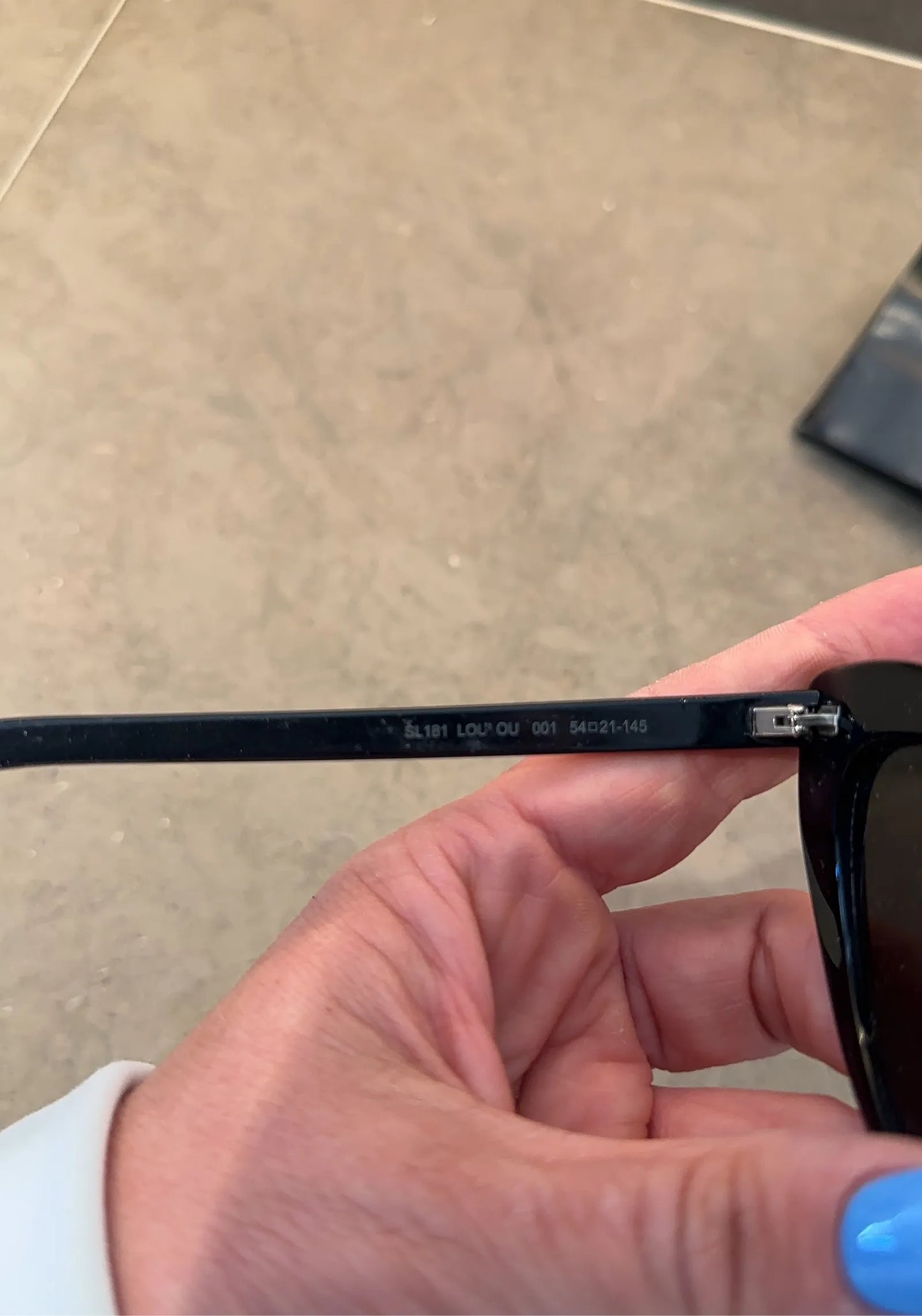 Saint Laurent 181 Loulou-001 54-solglasögon