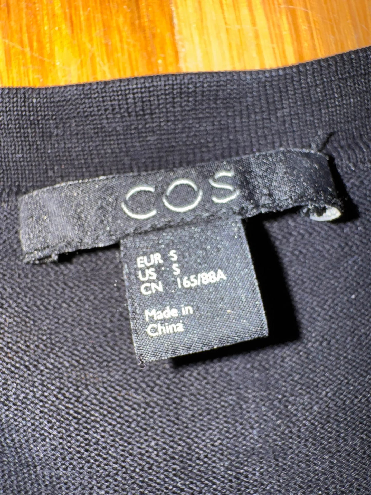 Cos-klänning