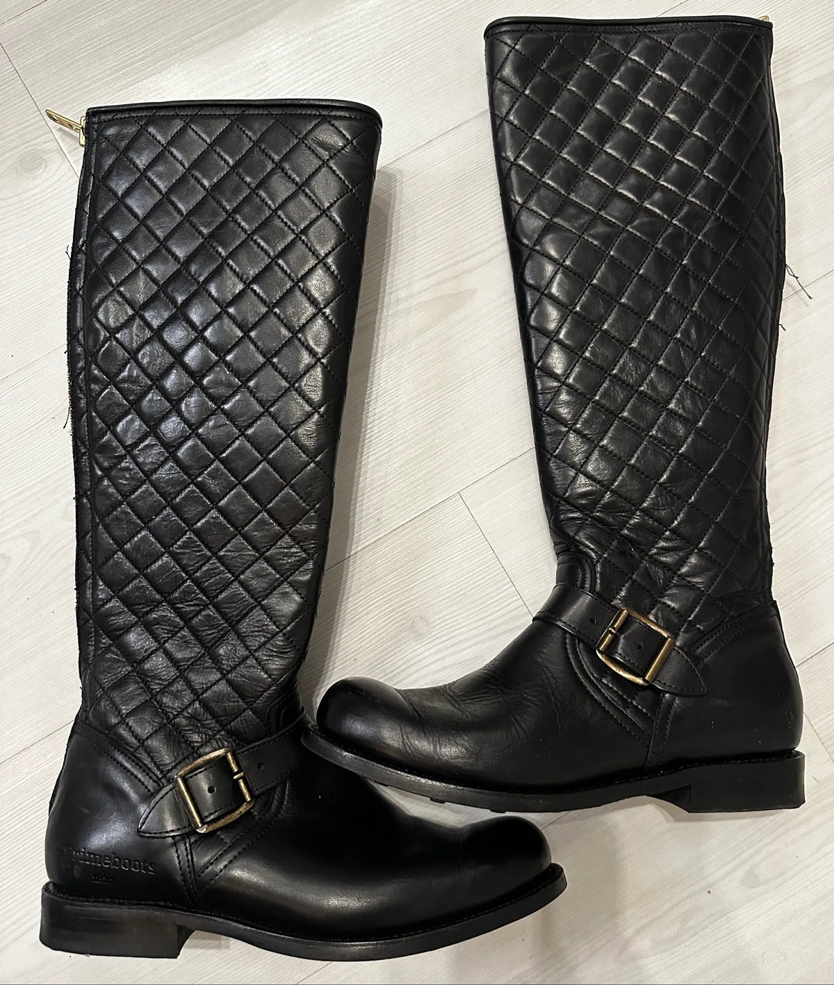 Primeskinnboots-boots
