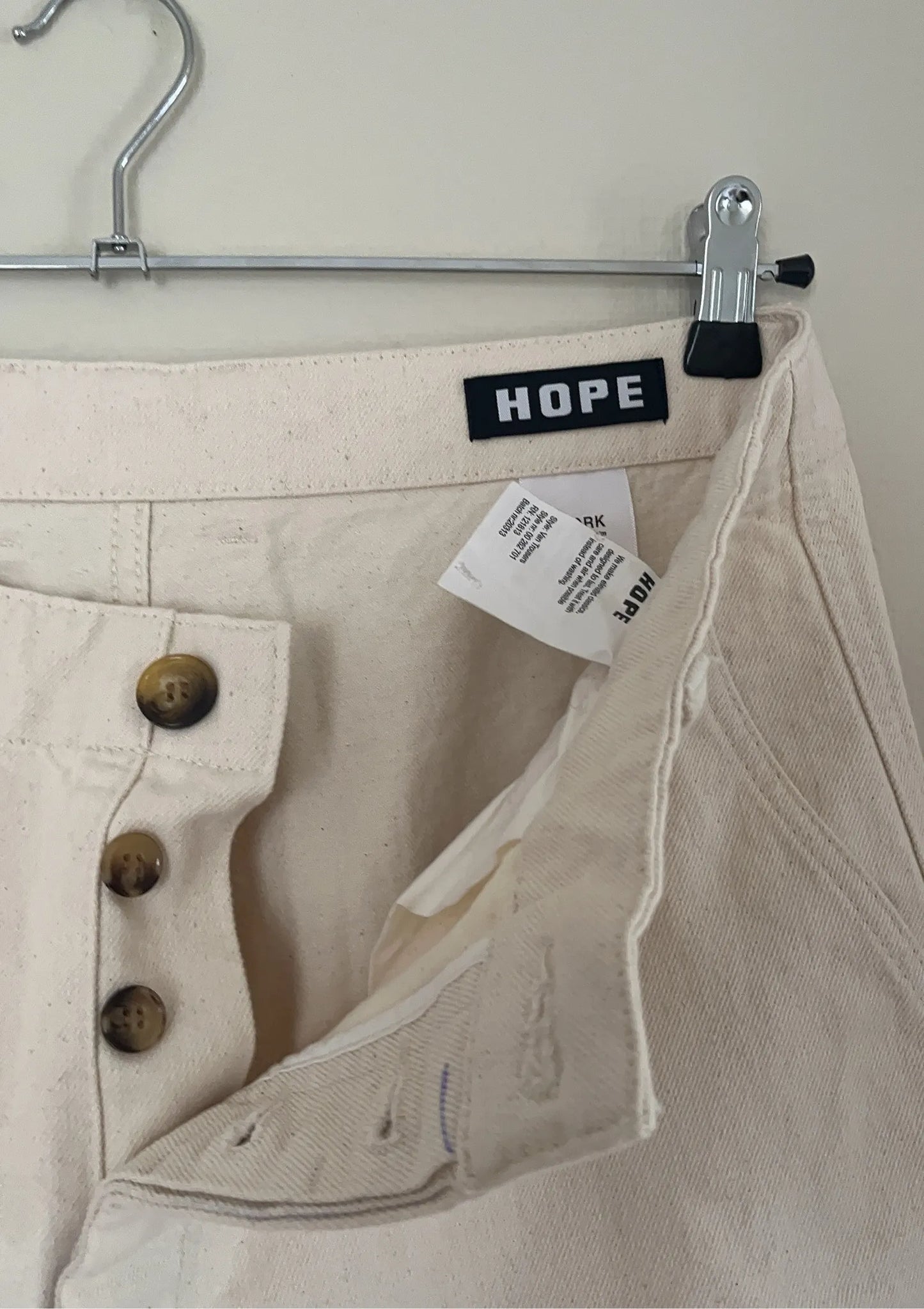 Hope-chinos